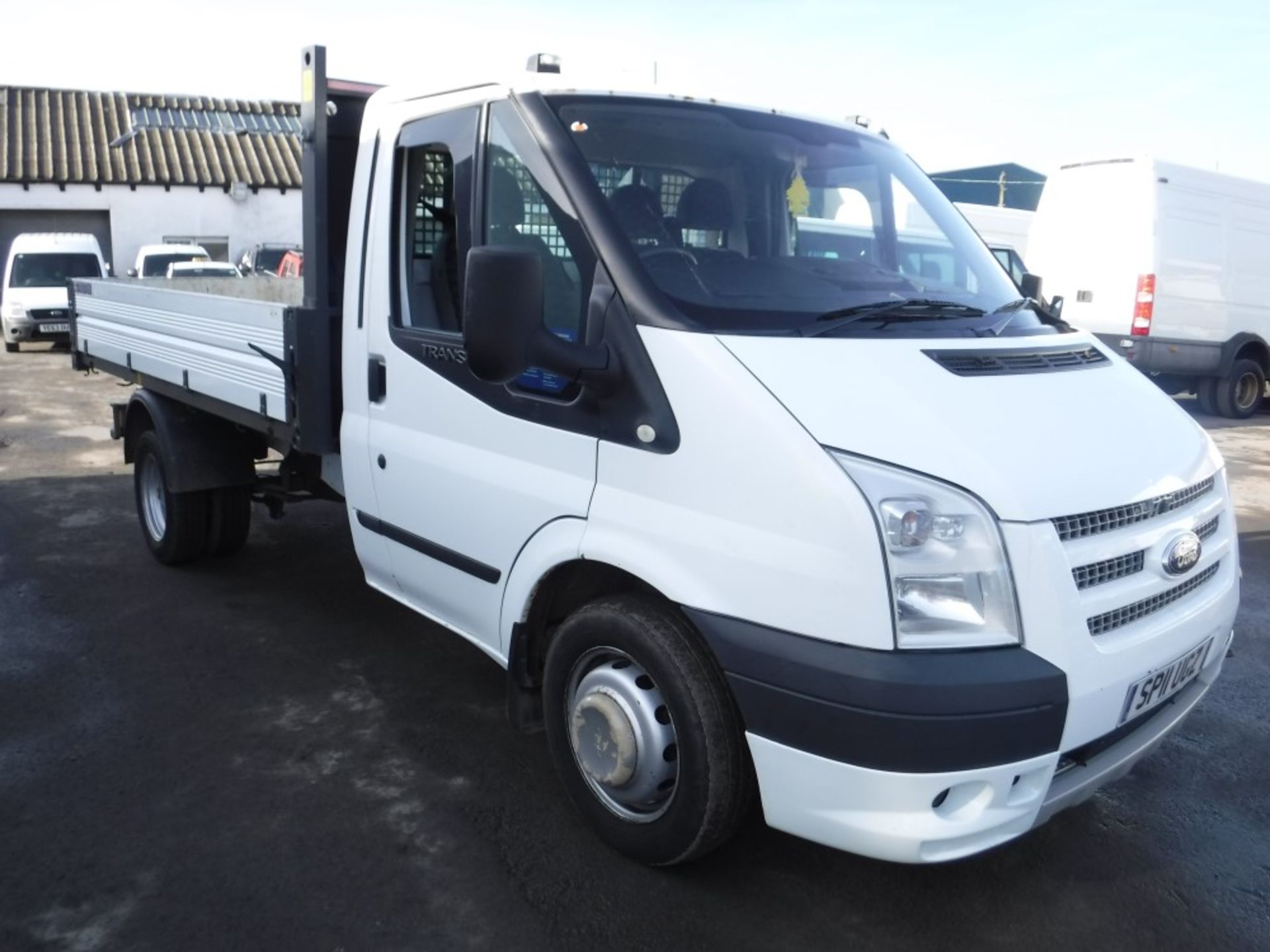 11 reg FORD TRANSIT 115 T330S LTD RWD TIPPER, 1ST REG 03/11, TEST 08/18, MILEAGE NOT DISPLAYED, V5