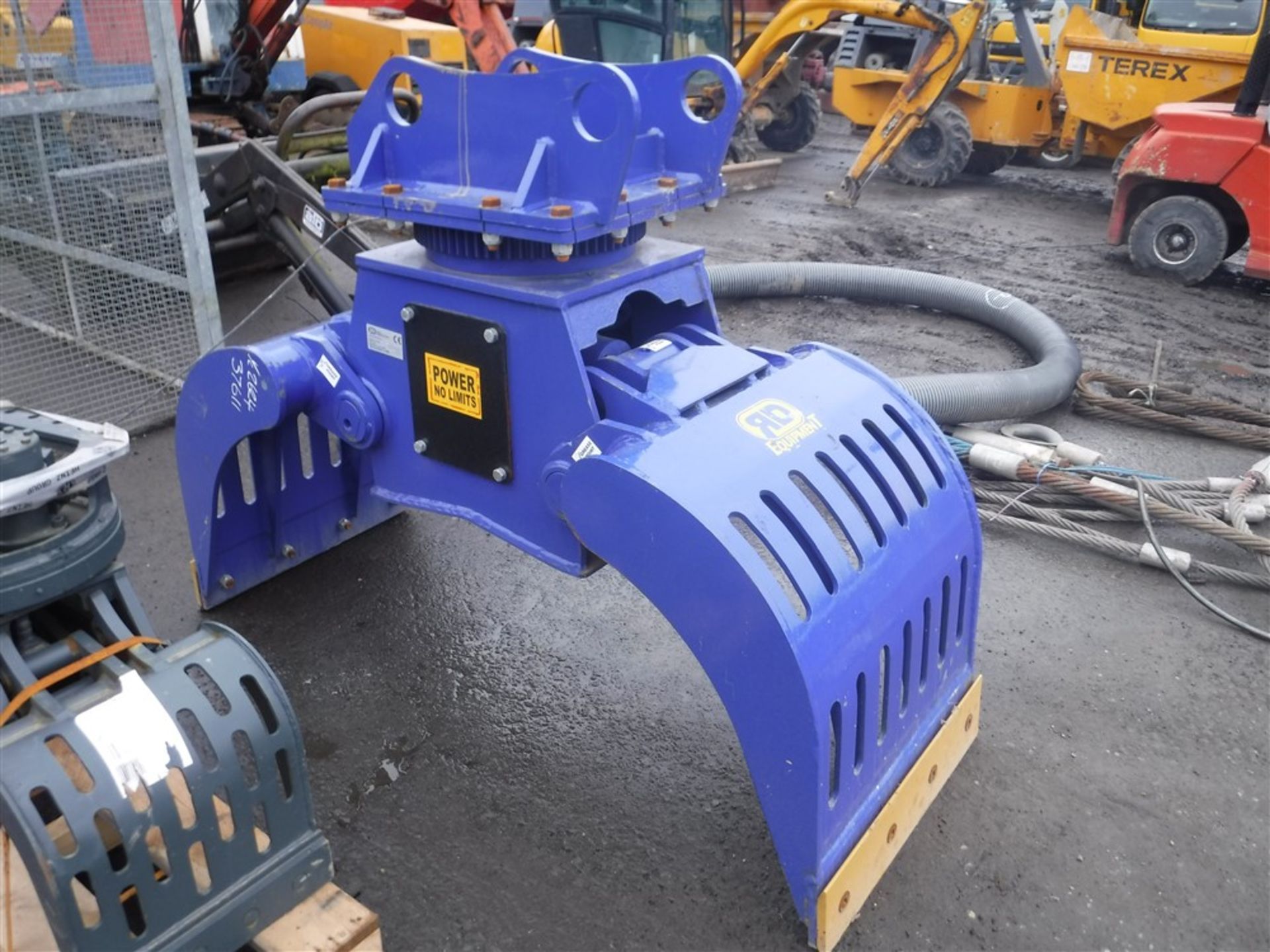 BLUE HYDRAULIC GRAB [+ VAT]