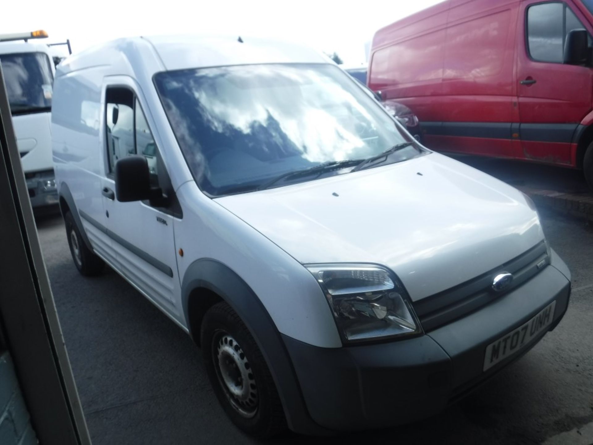 07 reg FORD TRANSIT CONNECT T230 (DIRECT COUNCIL) 1ST REG 07/07, 48359M, V5 HERE, 1 OWNER FROM