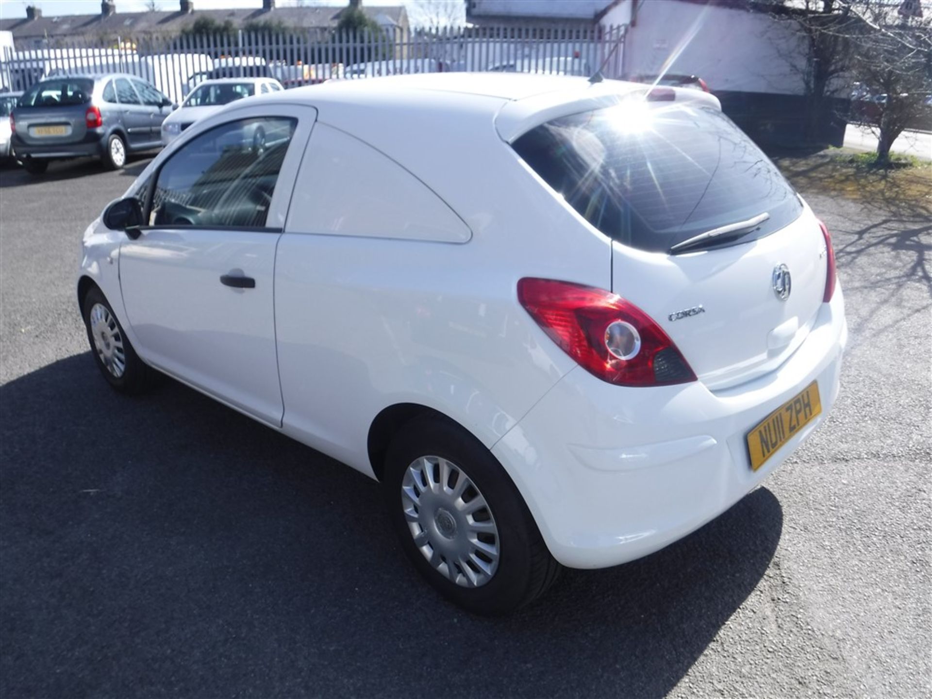 11 reg VAUXHALL CORSA CDTI VAN, 1ST REG 05/11, TEST 05/18, 99968M WARRANTED, V5 HERE, 1 FORMER - Bild 3 aus 5