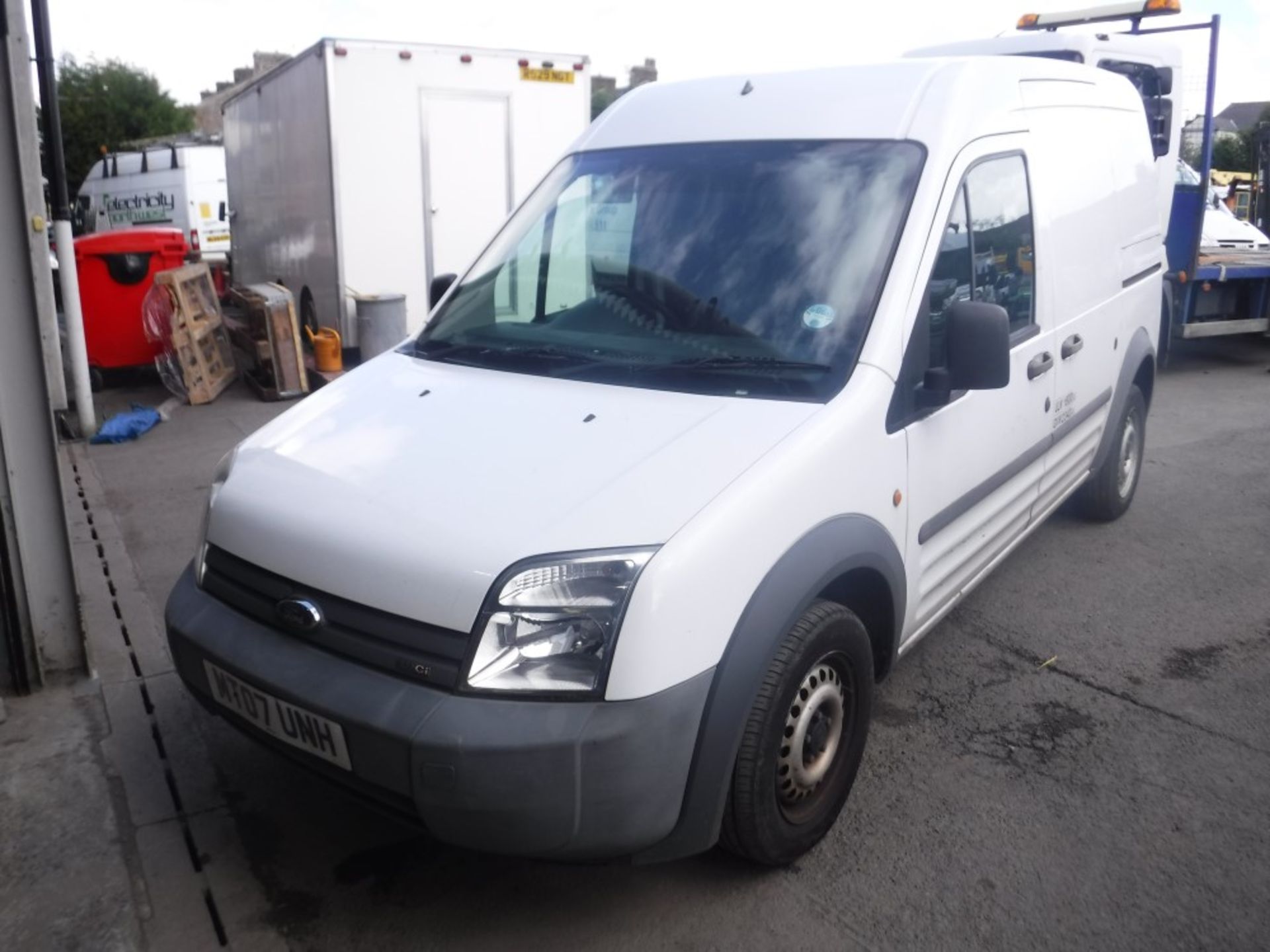 07 reg FORD TRANSIT CONNECT T230 (DIRECT COUNCIL) 1ST REG 07/07, 48359M, V5 HERE, 1 OWNER FROM - Bild 2 aus 5