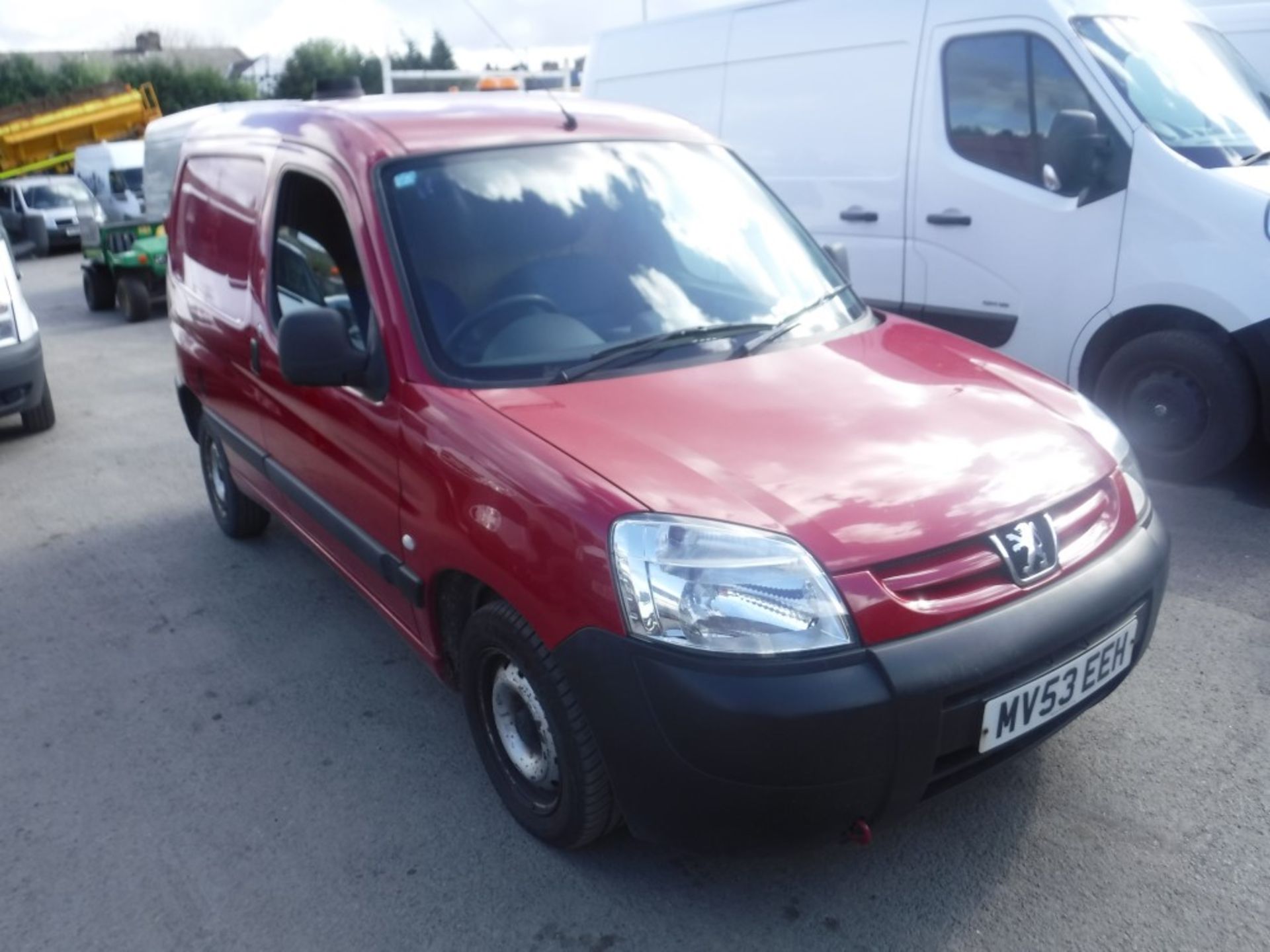 53 reg PEUGEOT PARTNER 600 LX D VAN (DIRECT GTR M/C FIRE) 1ST REG 10/03, TEST 06/18, 56748M, V5