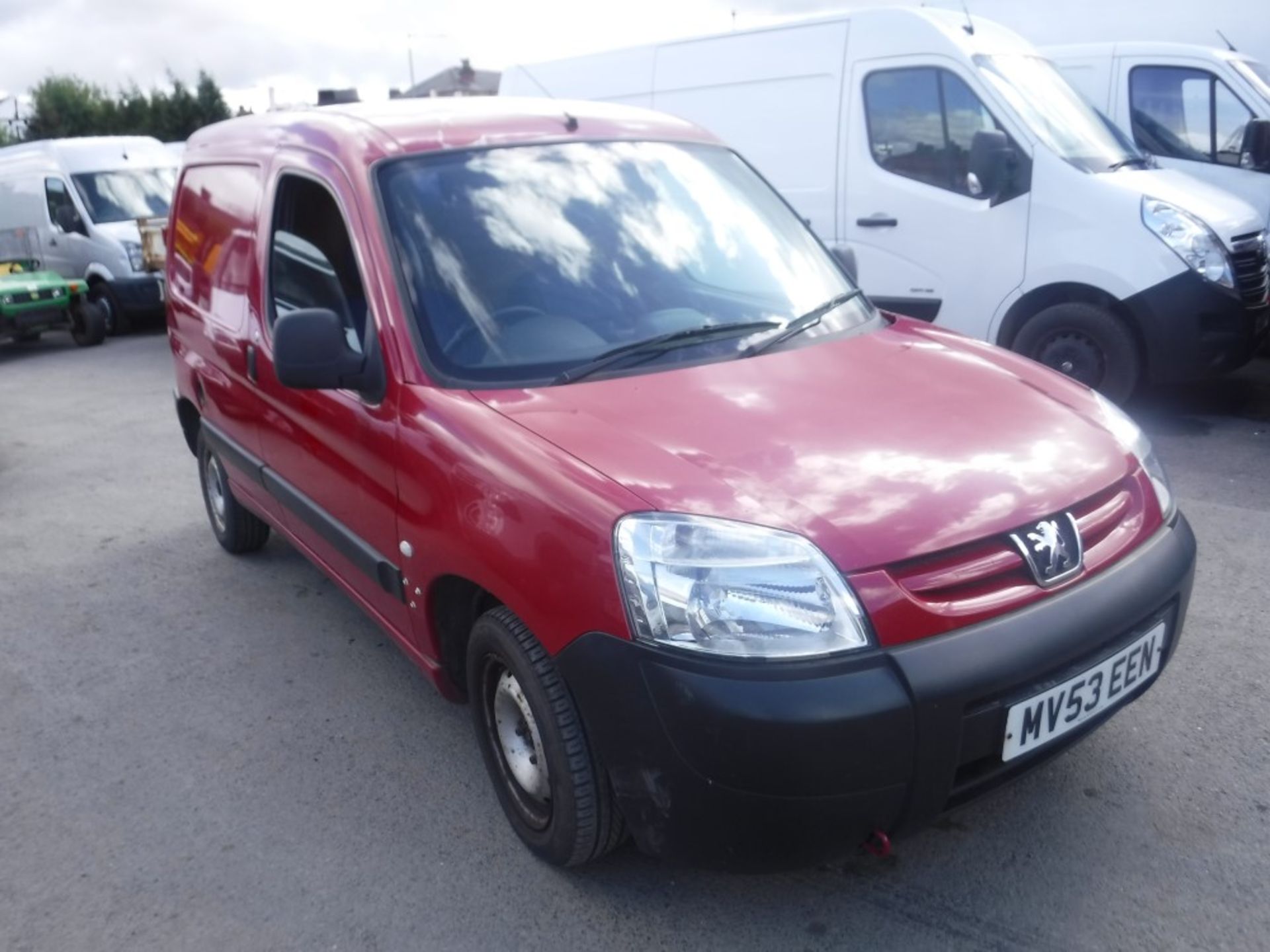 53 reg PEUGEOT PARTNER 600 LX D VAN (DIRECT GTR M/C FIRE) 1ST REG 10/03, TEST 09/18, 47582M, V5