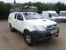 10 reg TOYOTA HI-LUX HL2 D-4D 4 X 4 (DIRECT ELECTRICITY NW) 1ST REG 03/10, 114420M, V5 HERE, 1 OWNER