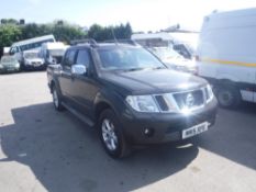 15 reg NISSAN NAVARA TEKNA DCI PICKUP, 1ST REG 06/15, 104201M NOT WARRANTED, NO V5 [+ VAT]