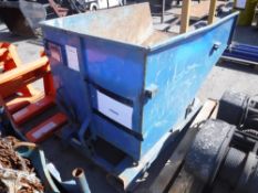 FORK LIFT TIPPING SKIP [+ VAT]