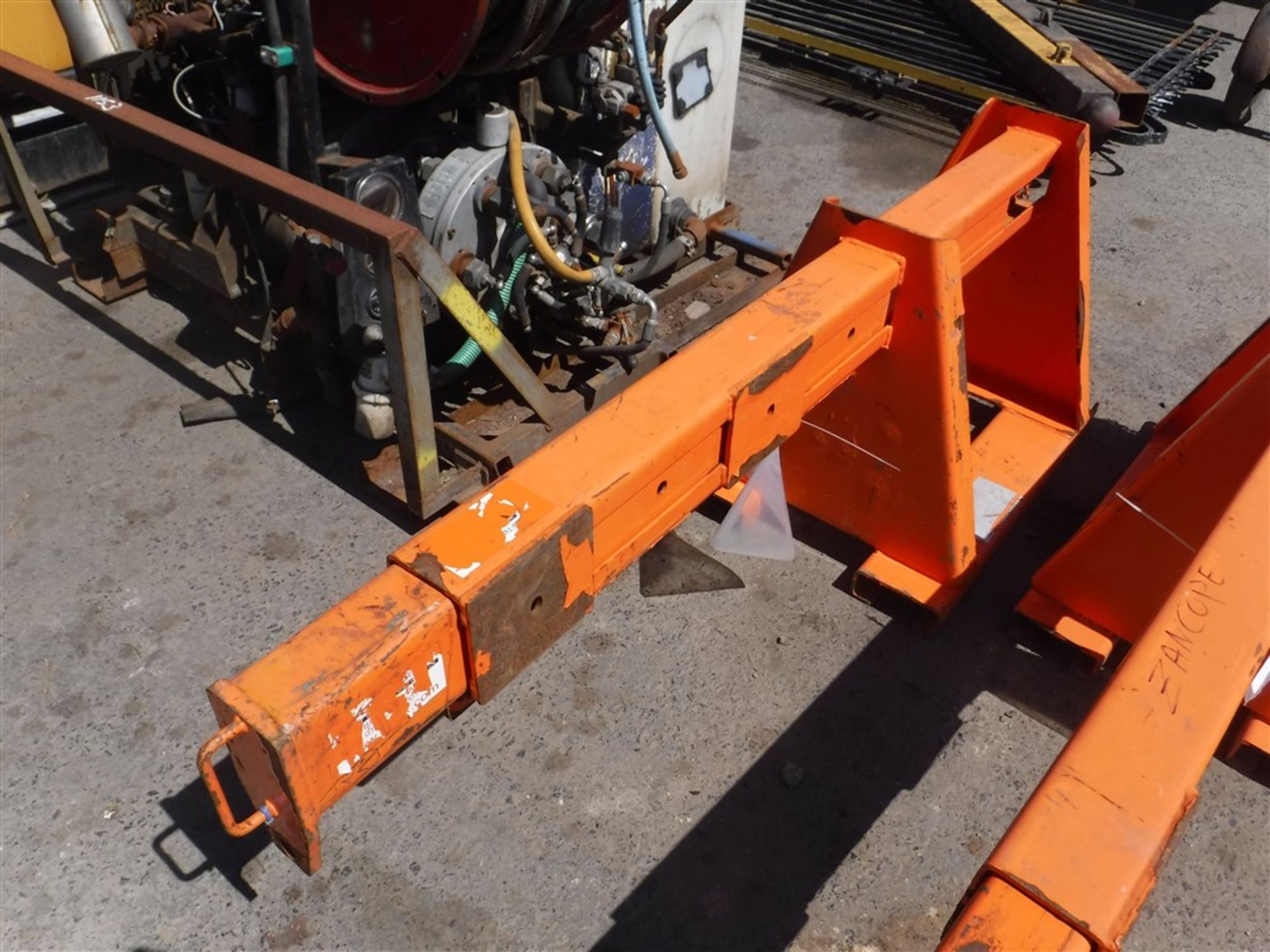 2 X TELESCOPIC CRANES FOR FORKLIFT [+ VAT] - Bild 2 aus 2