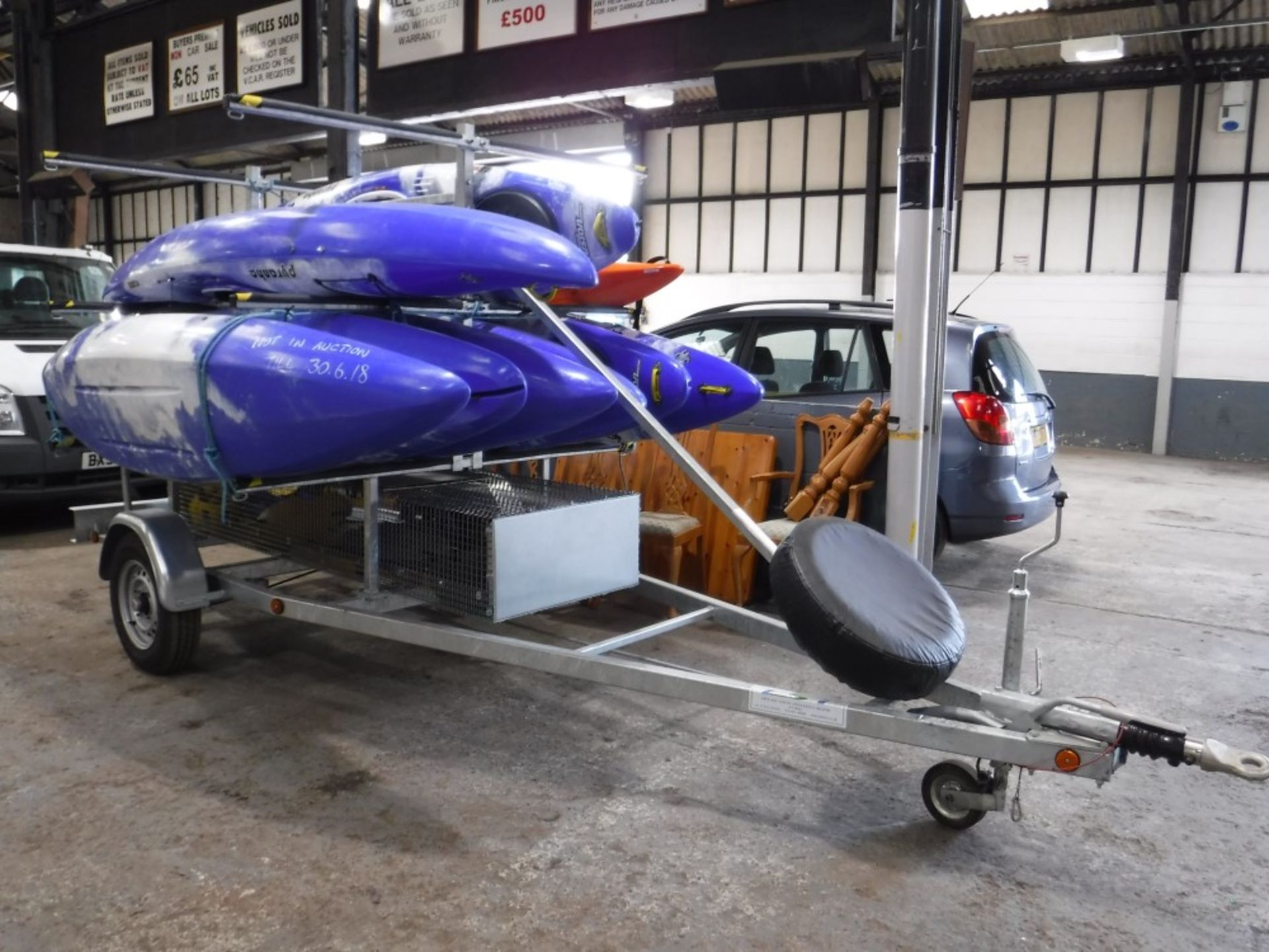 TRAILER C/W 9 KAYAKS / CANOES (DIRECT COUNCIL) [+ VAT]