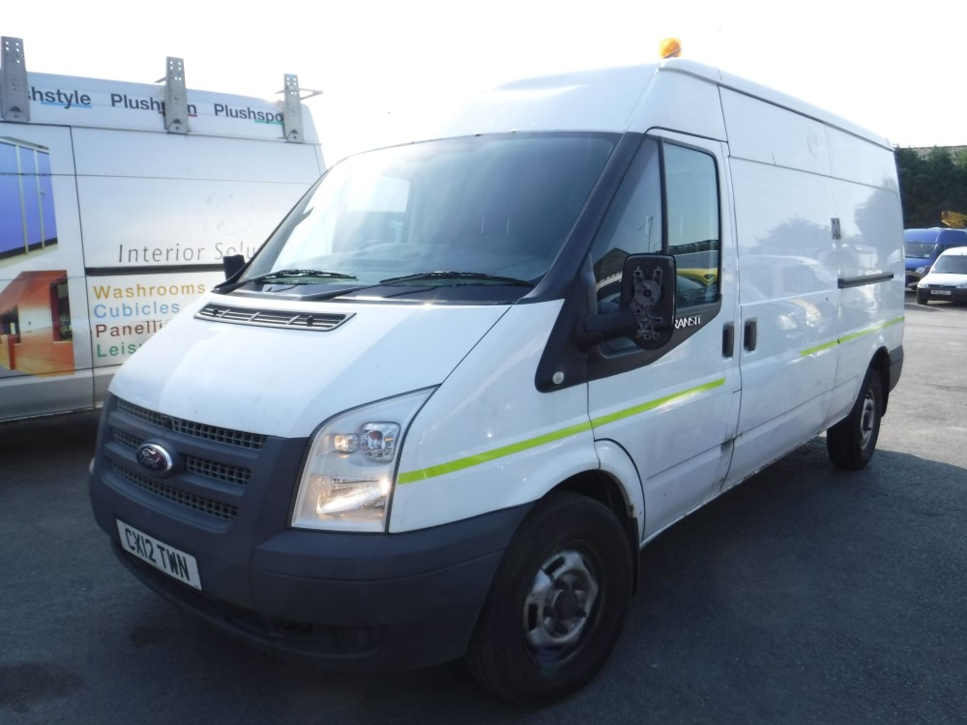 12 reg FORD TRANSIT 125 T350 RWD VAN, 1ST REG 03/12, TEST 09/18, 122902M NOT WARRANTED, V5 HERE, 1 - Image 2 of 5