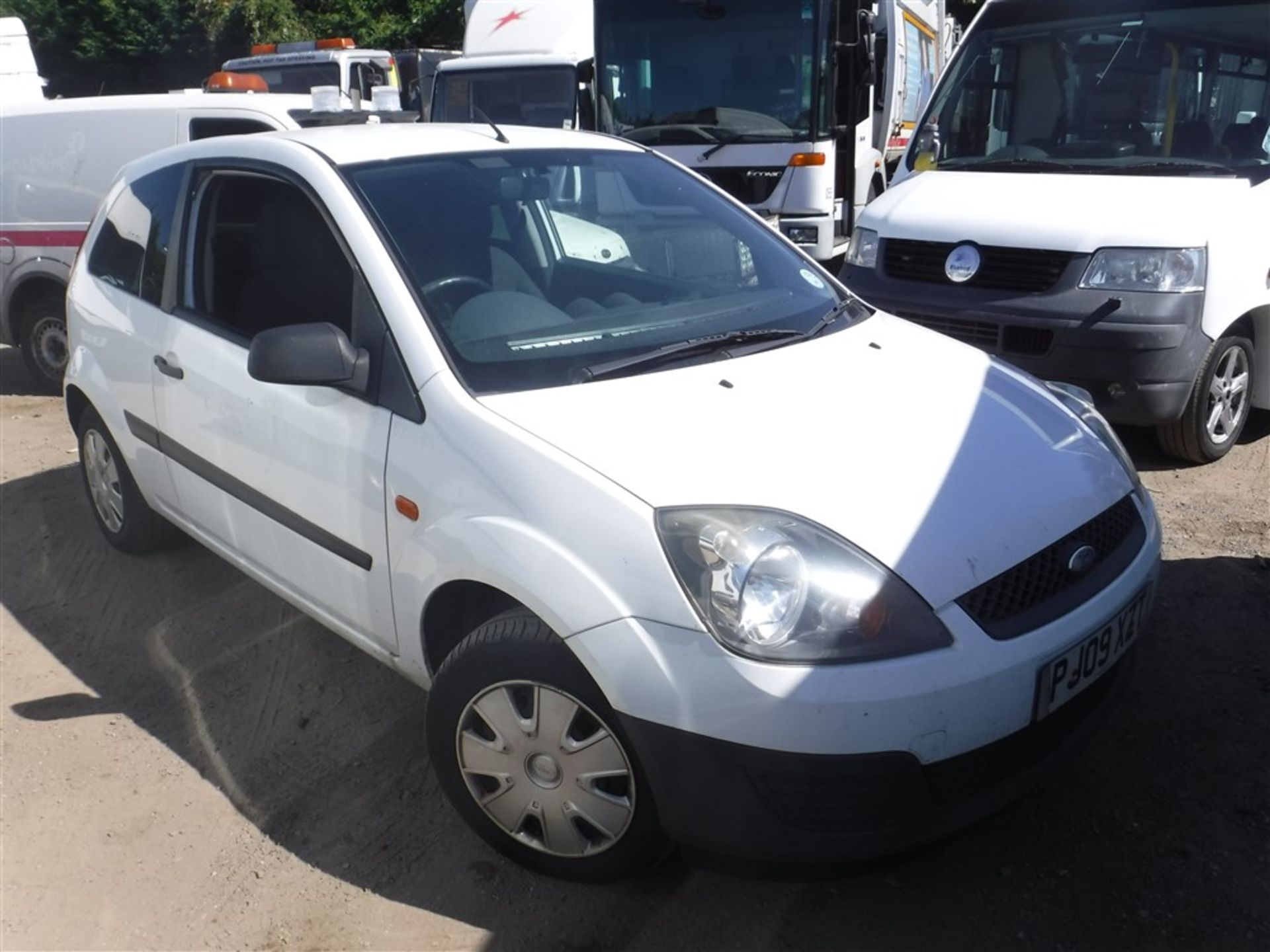 09 reg FORD FIESTA TDCI VAN (DIRECT COUNCIL) 1ST REG 06/09, 88938M, V5 HERE, 1 OWNER FROM NEW [+