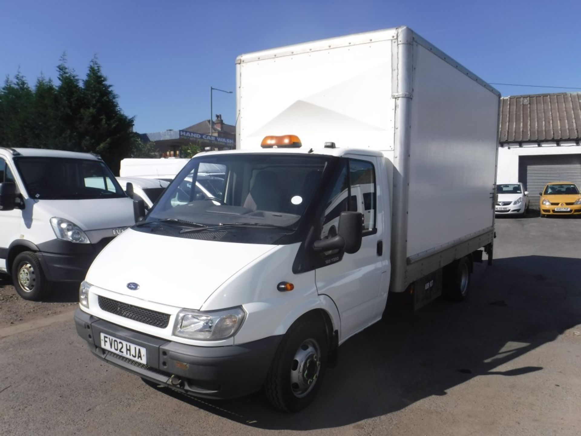 02 reg FORD TRANSIT 350 LWB TD BOX VAN, 1ST REG 05/02, TEST 09/18, 250014M WARRANTED, V5 HERE, 3 - Image 2 of 5