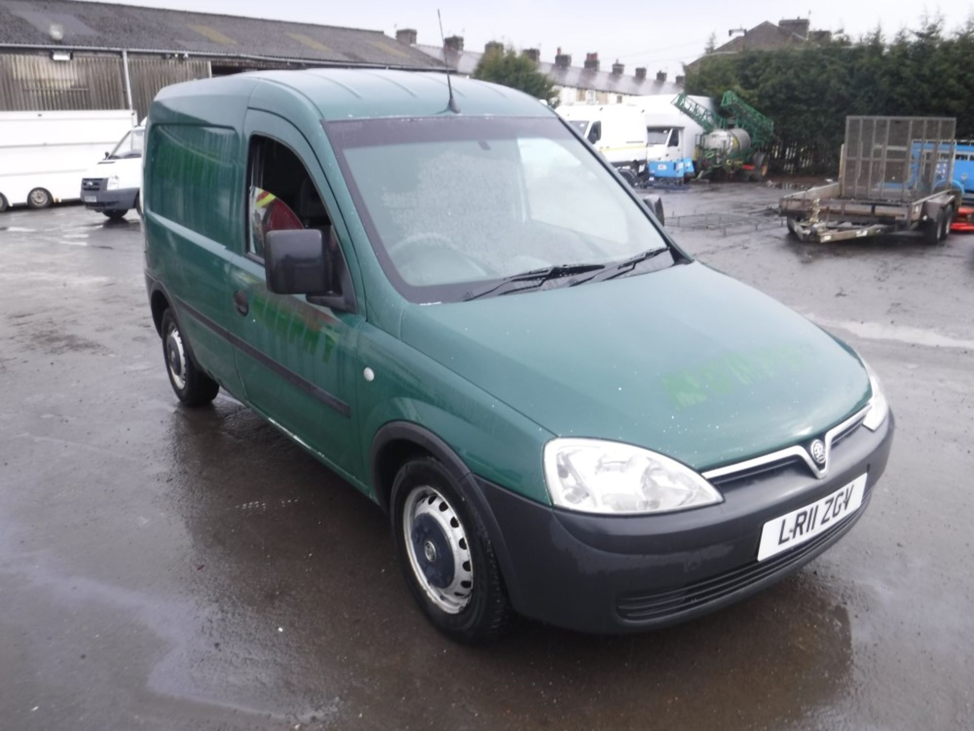 11 reg VAUXHALL COMBO 1700 CDTI VAN, 1ST REG 03/11, TEST 03/19, 143962M WARRANTED, V5 HERE, 1 FORMER