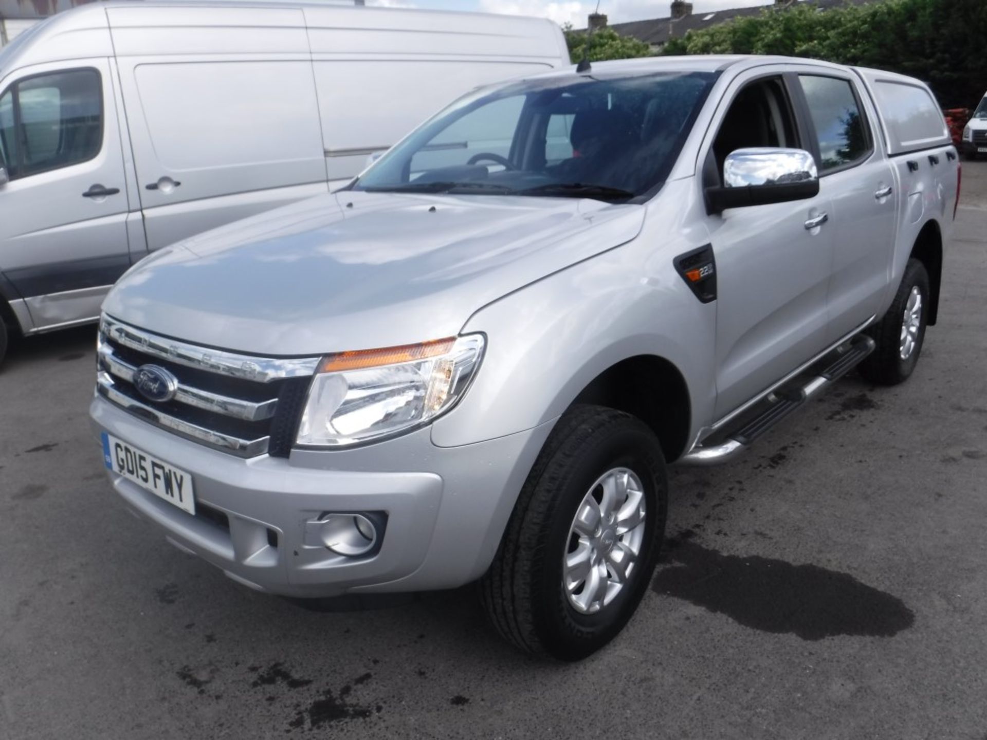 15 reg FORD RANGER XLT 4 X 4 TDCI PICKUP, 1ST REG 06/15, 72839M WARRANTED, V5 HERE, 1 OWNER FROM NEW - Image 2 of 5