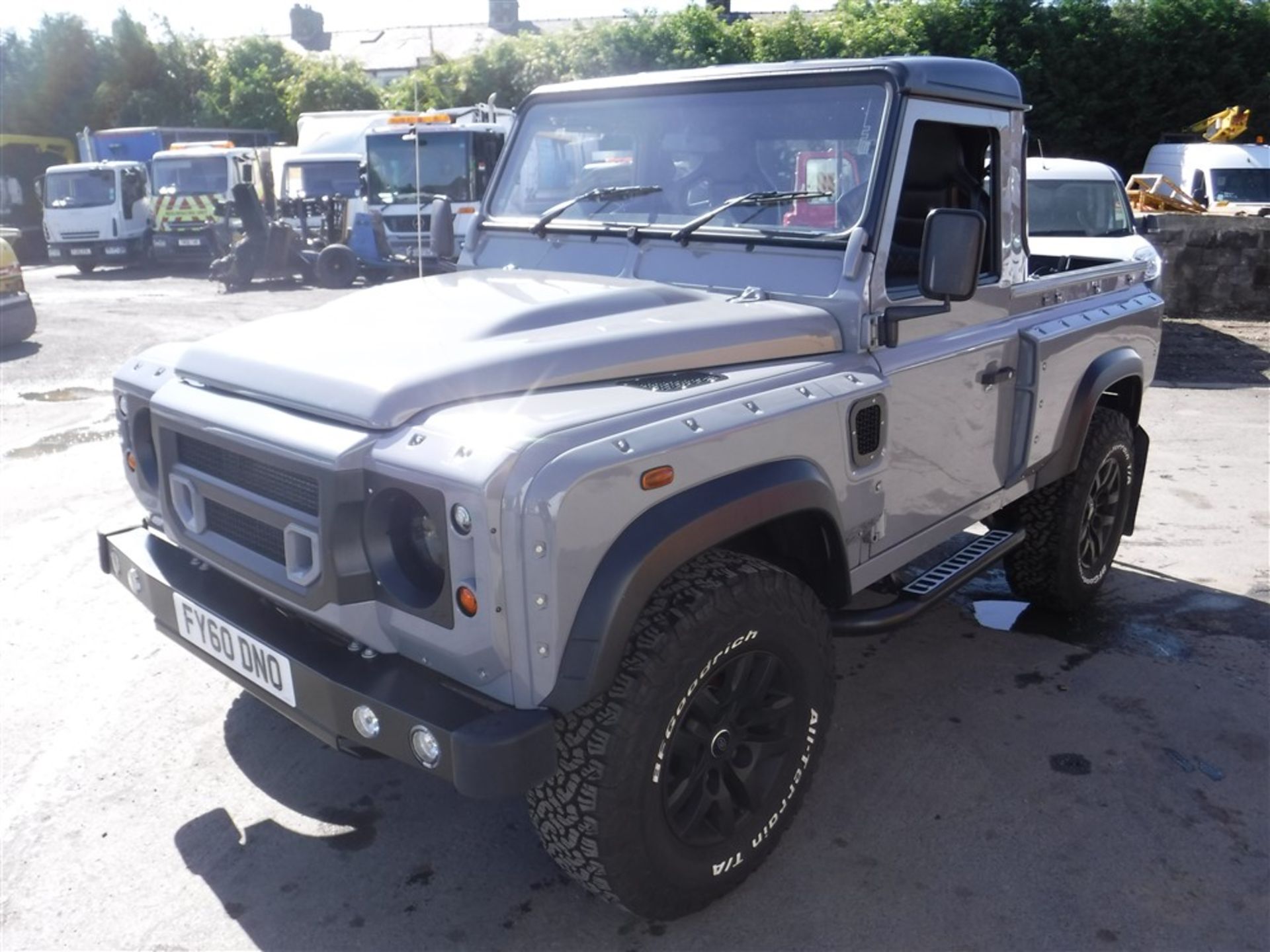 60 reg LAND ROVER DEFENDER 90 TD CHELSEA TRUCK COMPANY (KHAN) WIDE TRACK PICKUP (30K CONVERSION) 1ST - Image 2 of 8