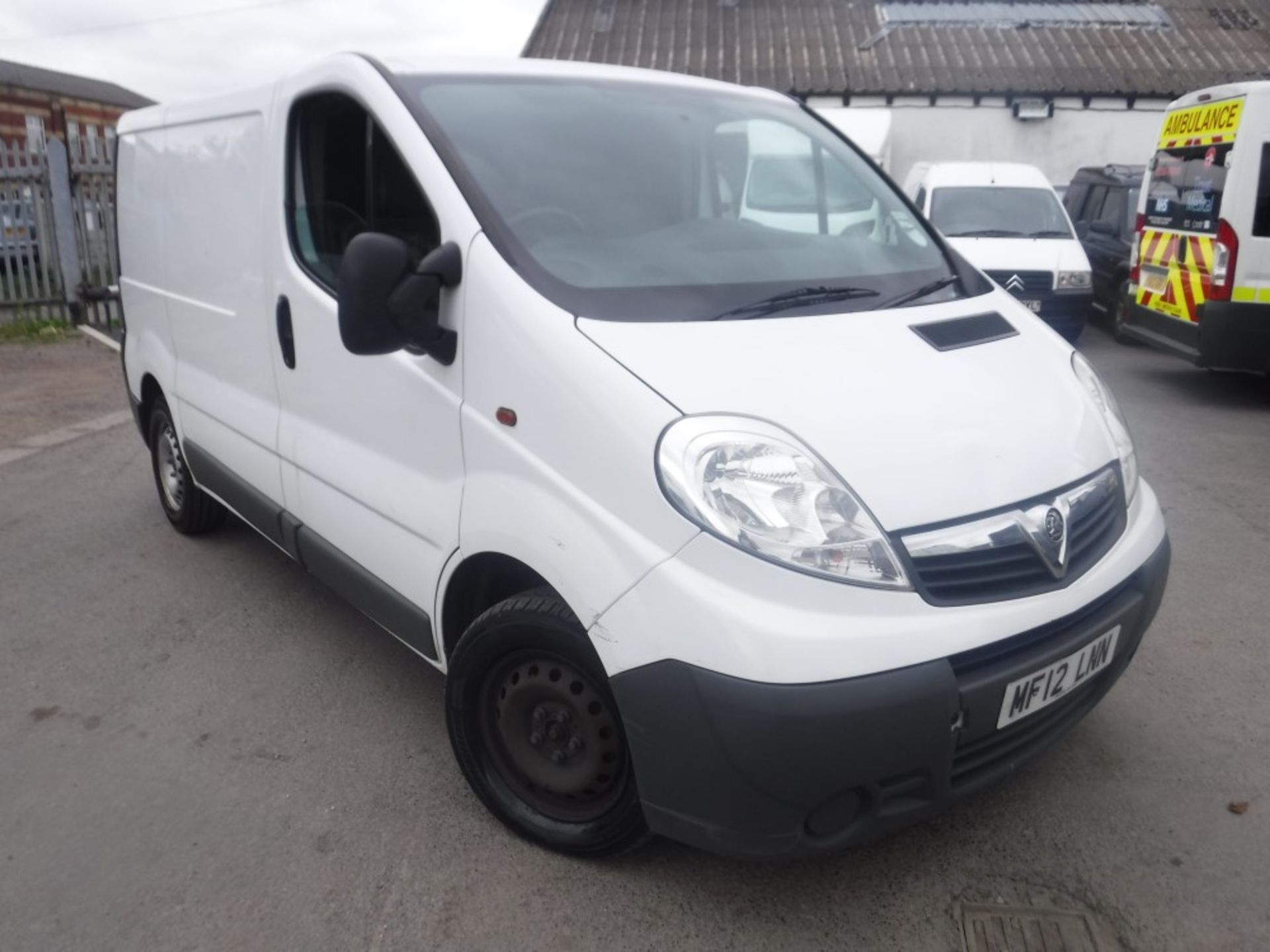 12 reg VAUXHALL VIVARO 2700 CDTI SWB VAN, 1ST REG 03/12, TEST 02/19, 172090M WARRANTED, V5 HERE, 1