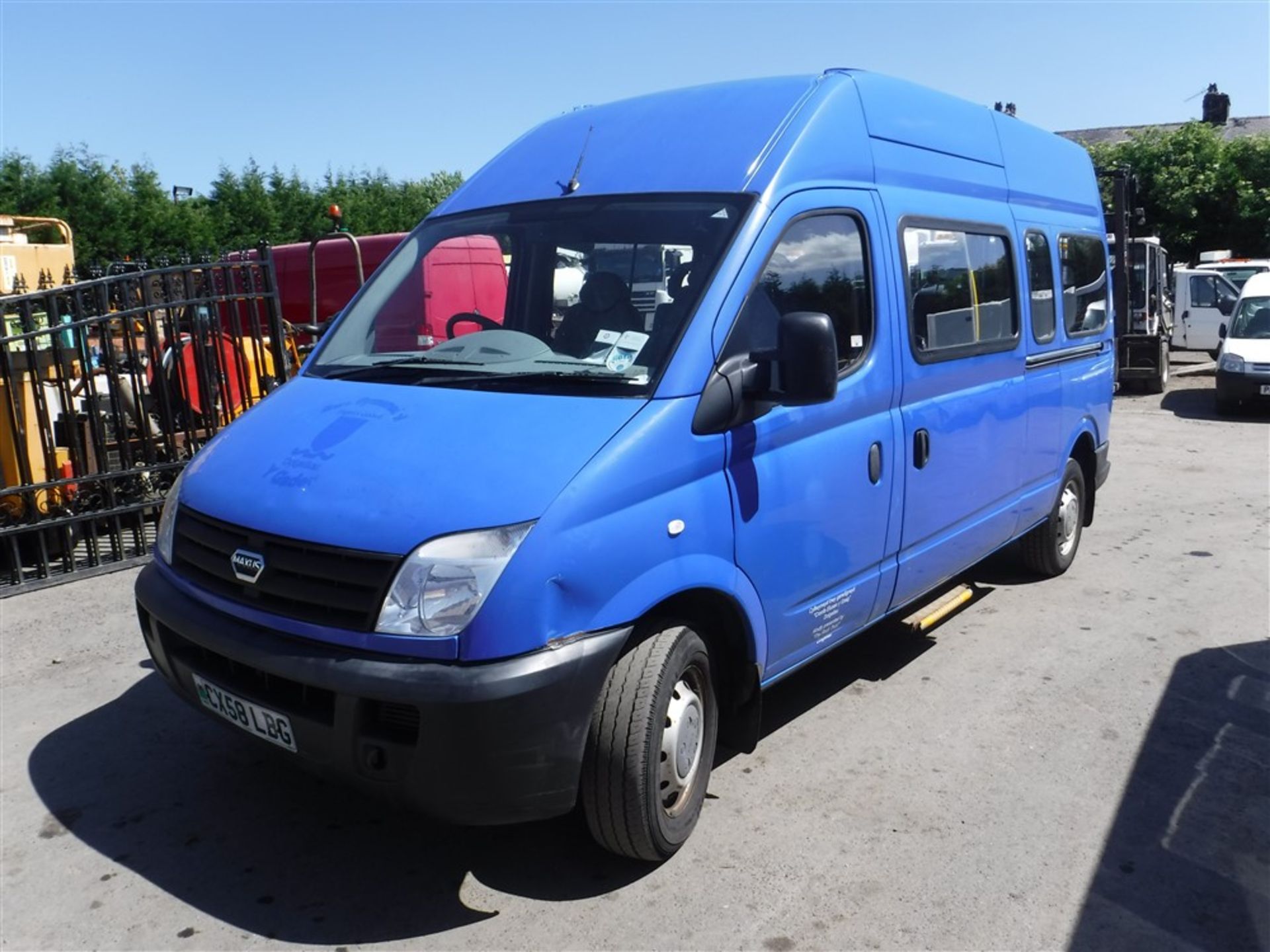 58 reg LDV MAXUS 3.9T 17 SEAT MINIBUS, 1ST REG 12/08, TEST 06/19, 52606M WARRANTED, NO V5 [+ VAT] - Image 2 of 6