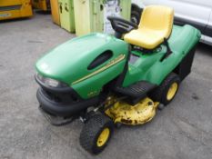 JOHN DEERE LR175 RIDE ON MOWER [+ VAT]