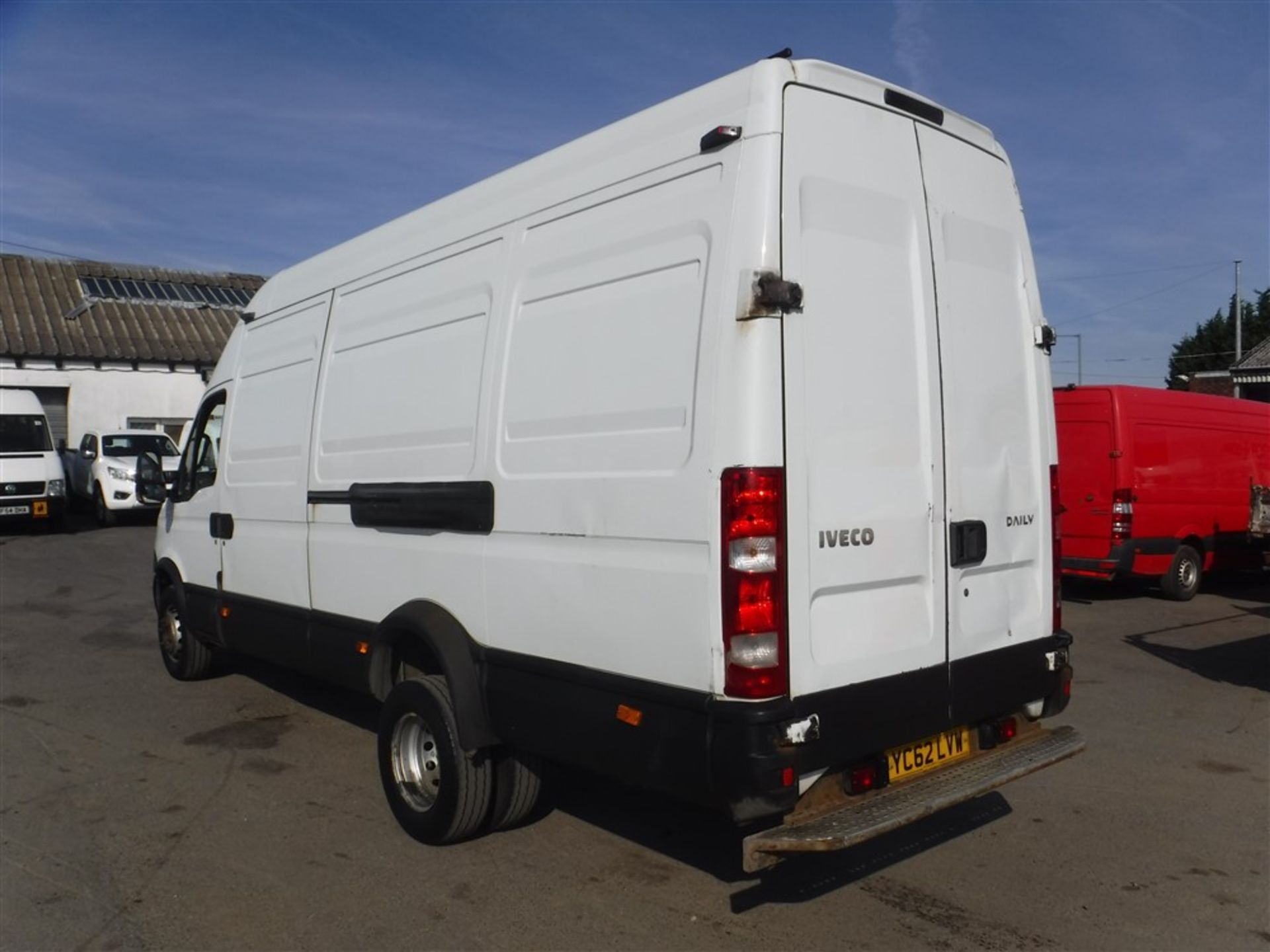 62 reg IVECO DAILY 70C17 7 TON VAN, 1ST REG 10/12, TEST 10/18, 404891KM WARRANTED, V5 HERE, 1 - Image 3 of 5
