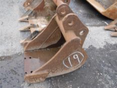 DIGGER BUCKET (DIRECT GAP) [19] [+ VAT]