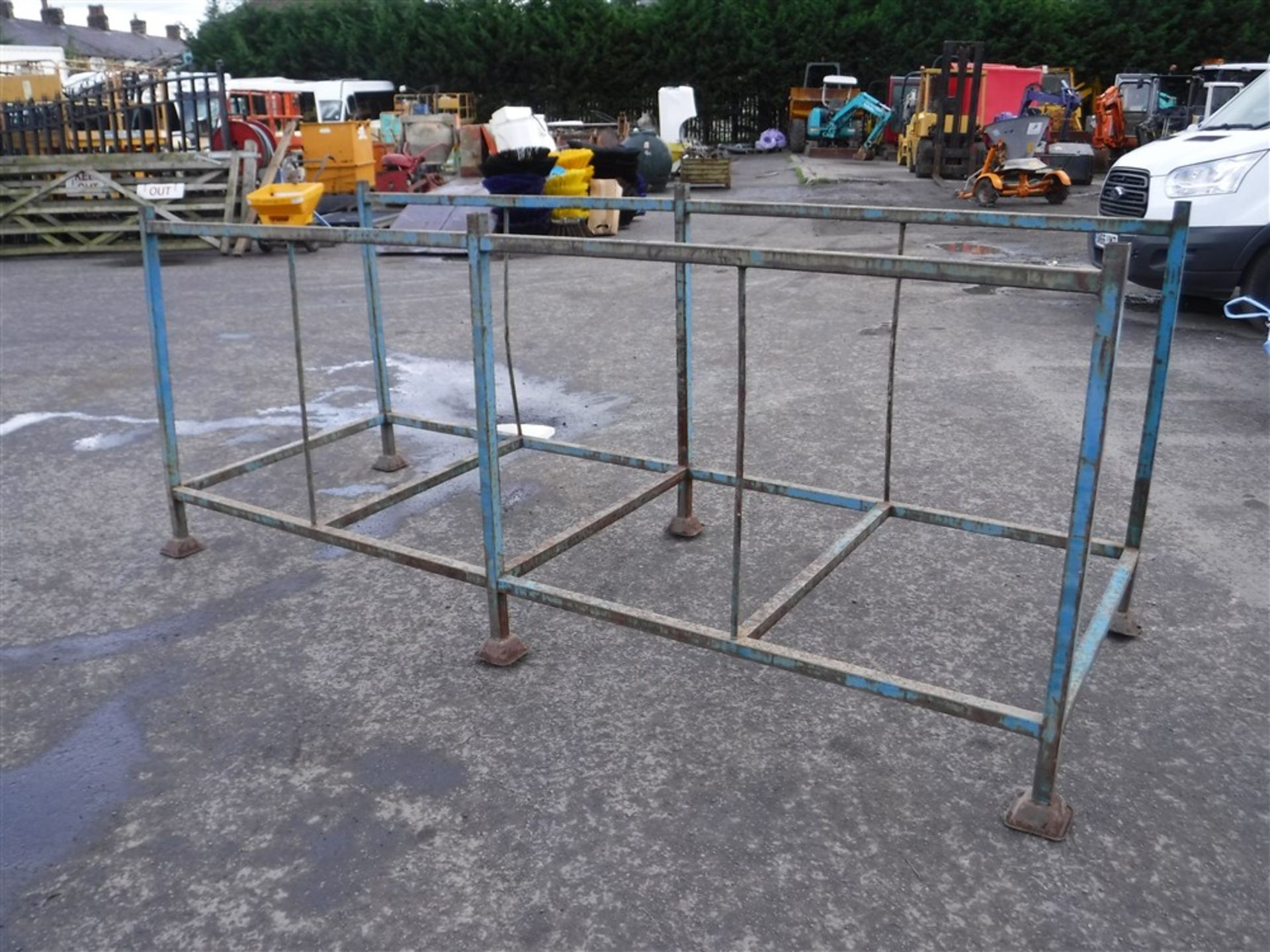 LONG METAL STILLAGE [+ VAT]