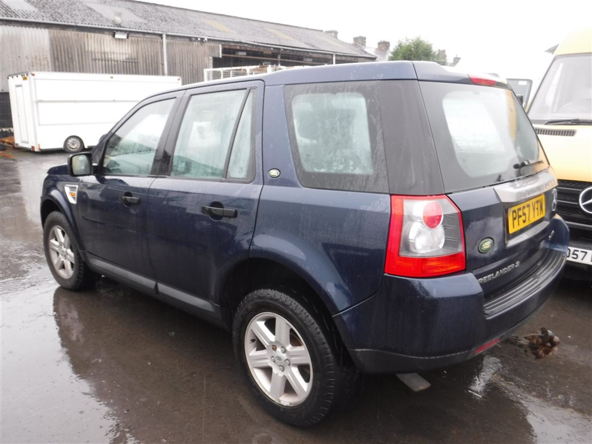 57 reg LANDROVER FREELANDER S TD4, 1ST REG 12/07, TEST 09/19, 117623M, NO V5 - GREEN SLIP ONLY [NO - Image 3 of 5