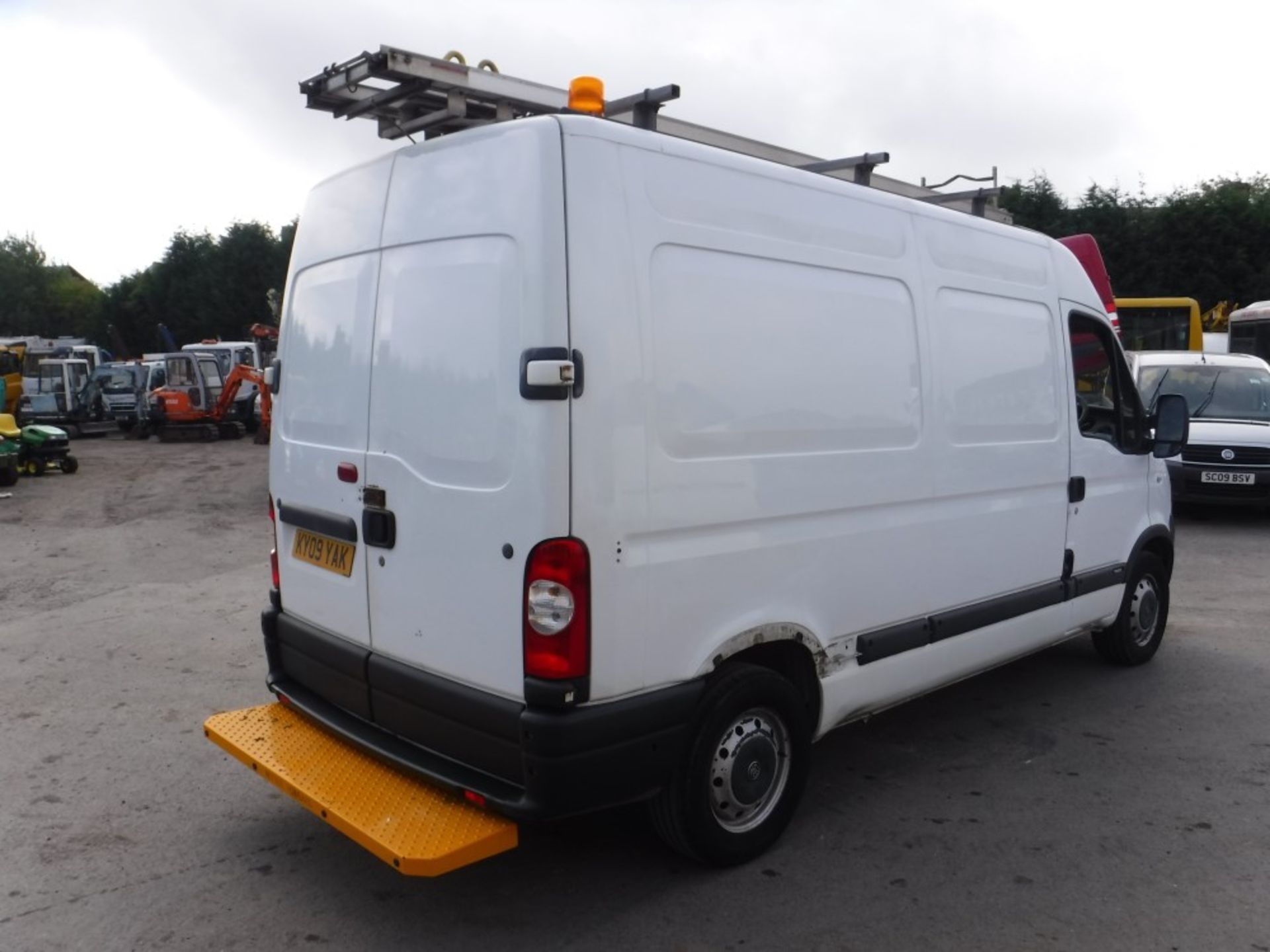 09 reg VAUXHALL MOVANO 3500 CDTI MWB, 1ST REG 03/09, TEST 11/18, 133130M WARRANTED, V5 HERE, 1 OWNER - Image 4 of 5