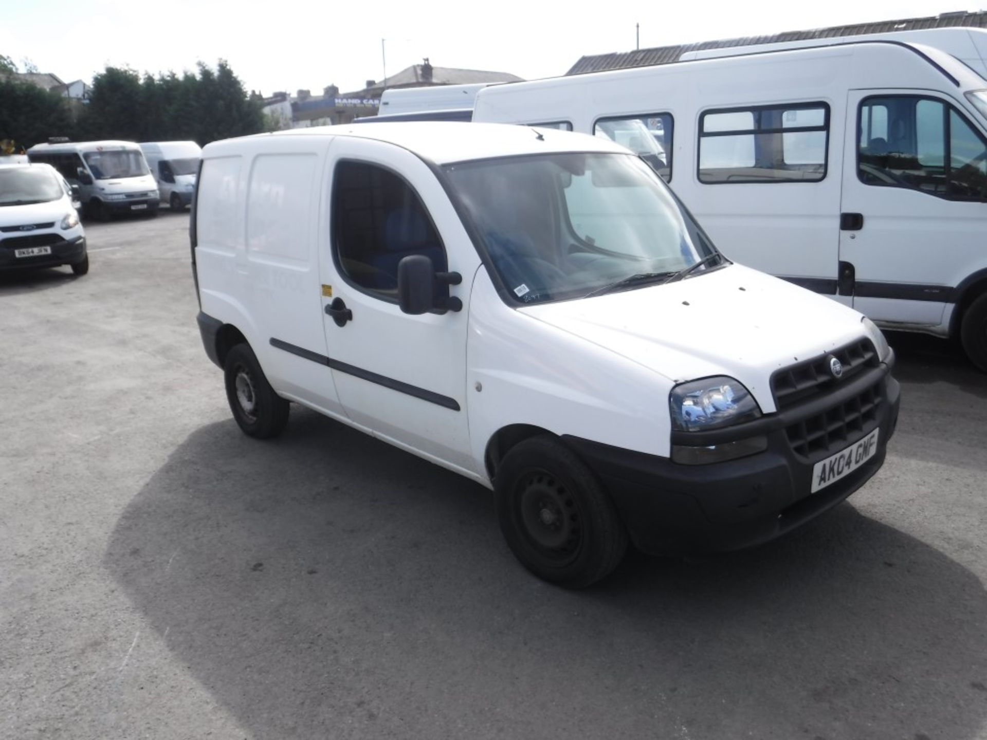 04 reg FIAT DOBLO CARGO JTD VAN, 1ST REG 03/04, 181093M NOT WARRANTED, V5 HERE, 2 FORMER