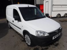 10 reg VAUXHALL COMBO 2000 CDTI VAN, 1ST REG 03/10, TEST 11/18, 113638M, V5 HERE, 1 FORMER KEEPER [+