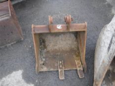 EXCAVATOR BUCKET (E) [+ VAT]