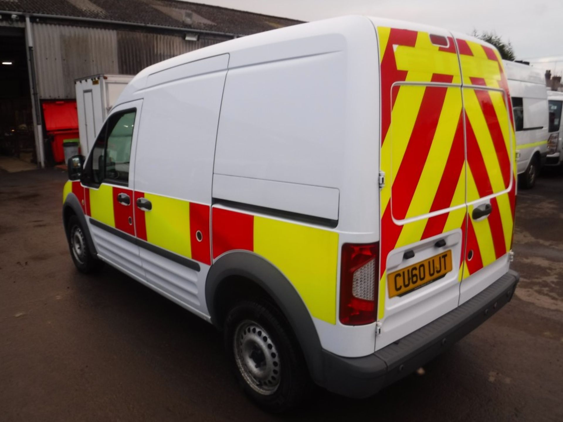 60 reg FORD TRANSIT CONNECT 110 T230, 1ST REG 01/11, TEST 09/18, 107257M WARRANTED, V5 HERE, 1 OWNER - Image 3 of 6