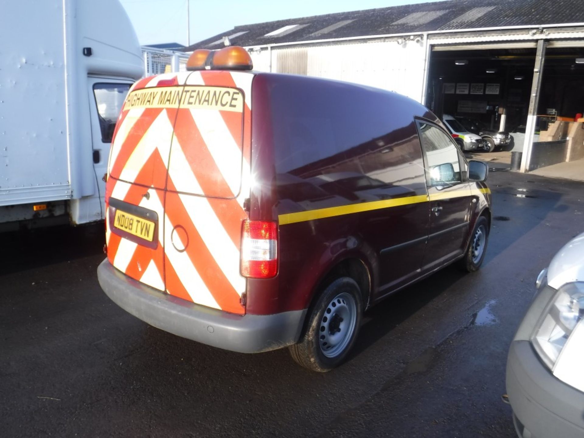 08 reg VOLKSWAGEN CADDY 69PS SDI VAN, 1ST REG 04/08, TEST 04/19, 165205M NOT WARRANTED, V5 HERE, 1 - Image 4 of 6