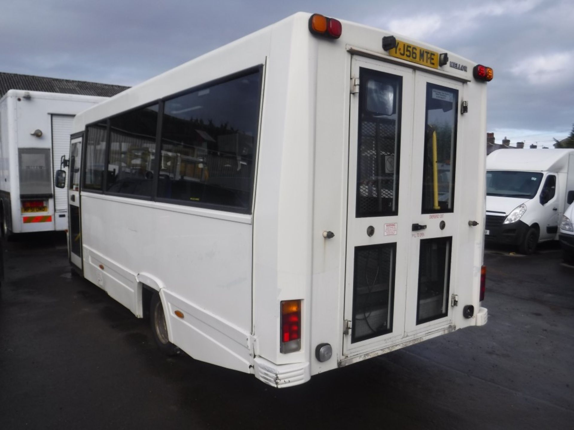 56 reg VOLKSWAGEN LT46 TDI LWB MINIBUS, 1ST REG 09/06, TEST 06/19, 152512M WARRANTED, V5 HERE, 1 - Image 3 of 5