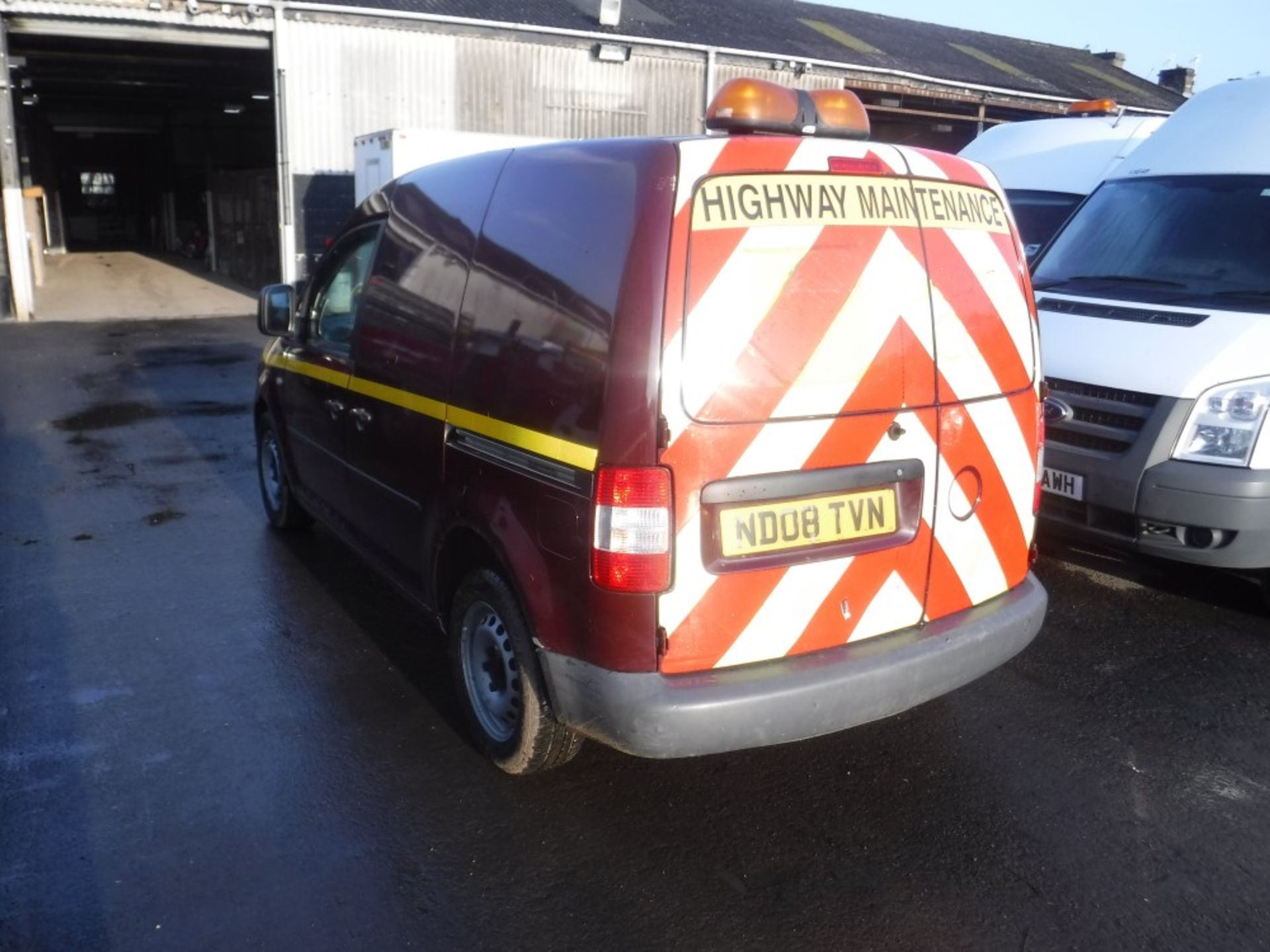 08 reg VOLKSWAGEN CADDY 69PS SDI VAN, 1ST REG 04/08, TEST 04/19, 165205M NOT WARRANTED, V5 HERE, 1 - Image 3 of 6