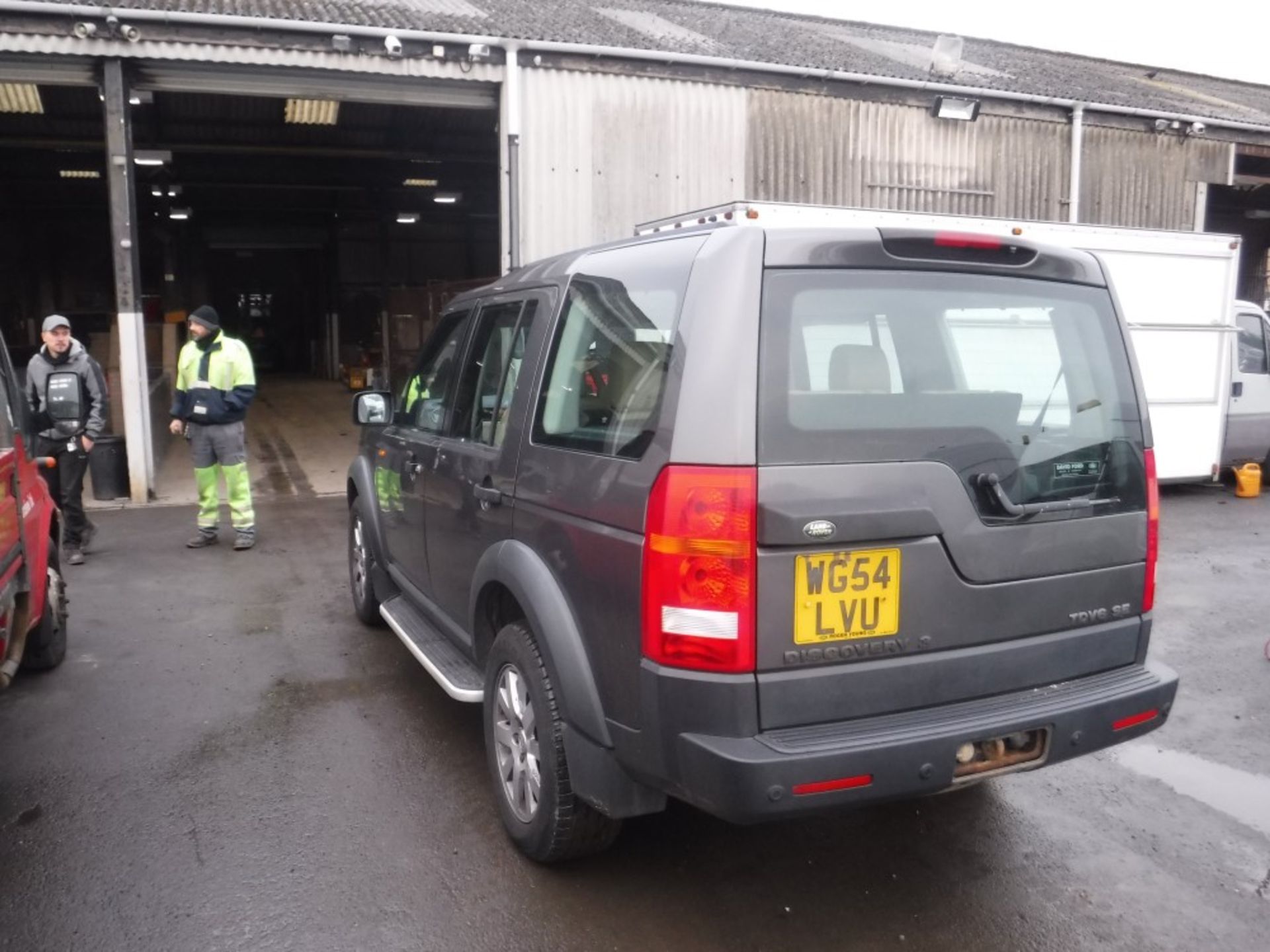 54 reg LAND ROVER DISCOVERY 3 TDV6 SE, 1ST REG 12/04, TEST 09/19, 112409M, PART V5 [NO VAT] - Image 3 of 5