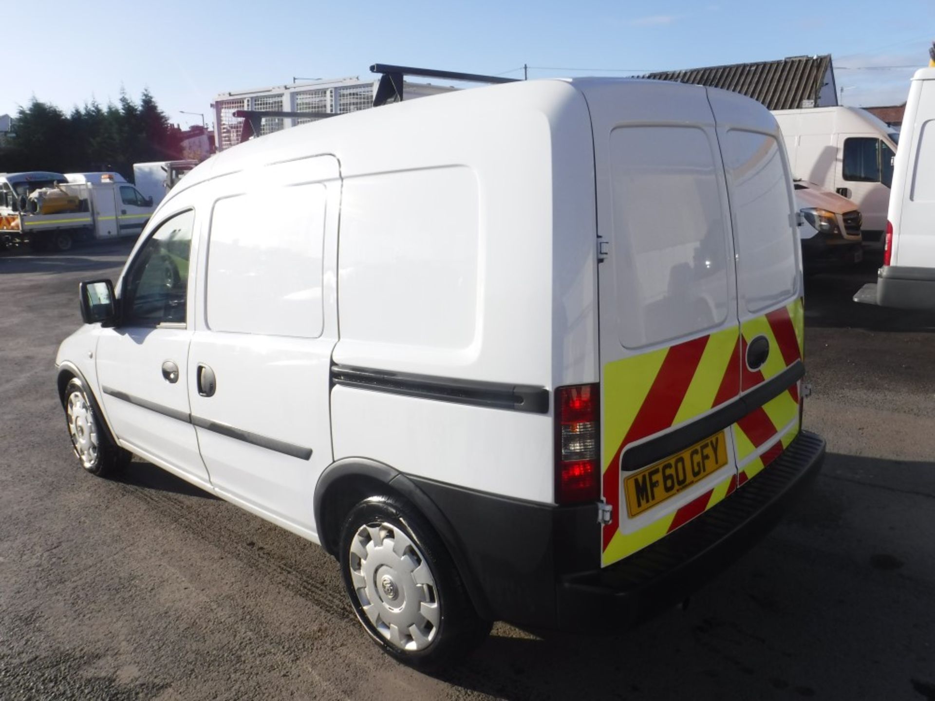 60 reg VAUXHALL COMBO 2000 CDTI (DIRECT ELECTRICITY NW) 1ST REG 09/10, TEST 08/19, 114263M, V5 HERE, - Image 3 of 6