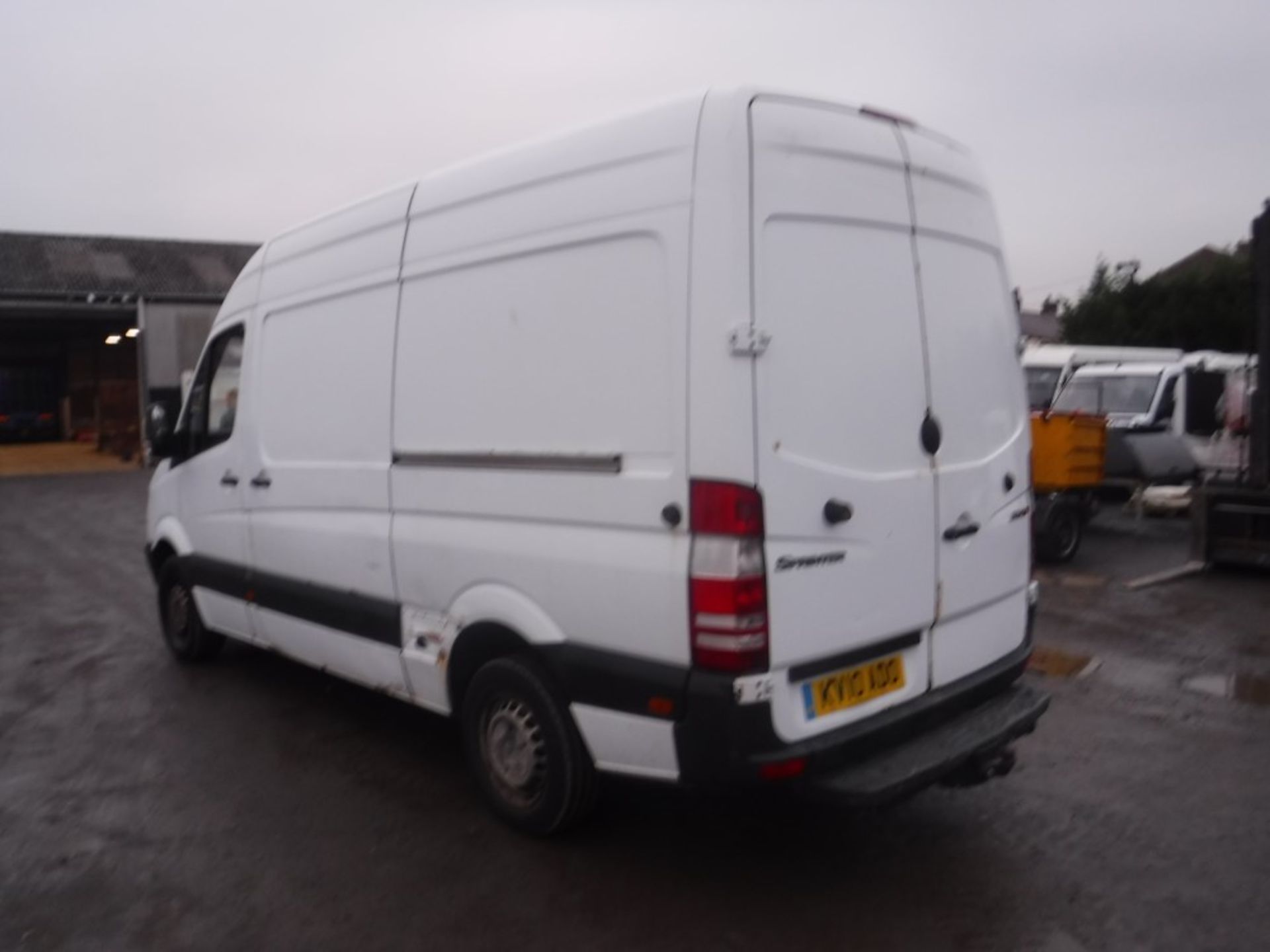 10 reg MERCEDES SPRINTER 313 CDI VAN, 1ST REG 05/10, TEST 07/19, 140917M NOT WARRANTED, V5 HERE, 4 - Image 3 of 6