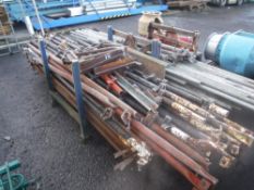 MIXED STILLAGE OF KWIKSTAGE SCAFFOLD (10) [+ VAT]