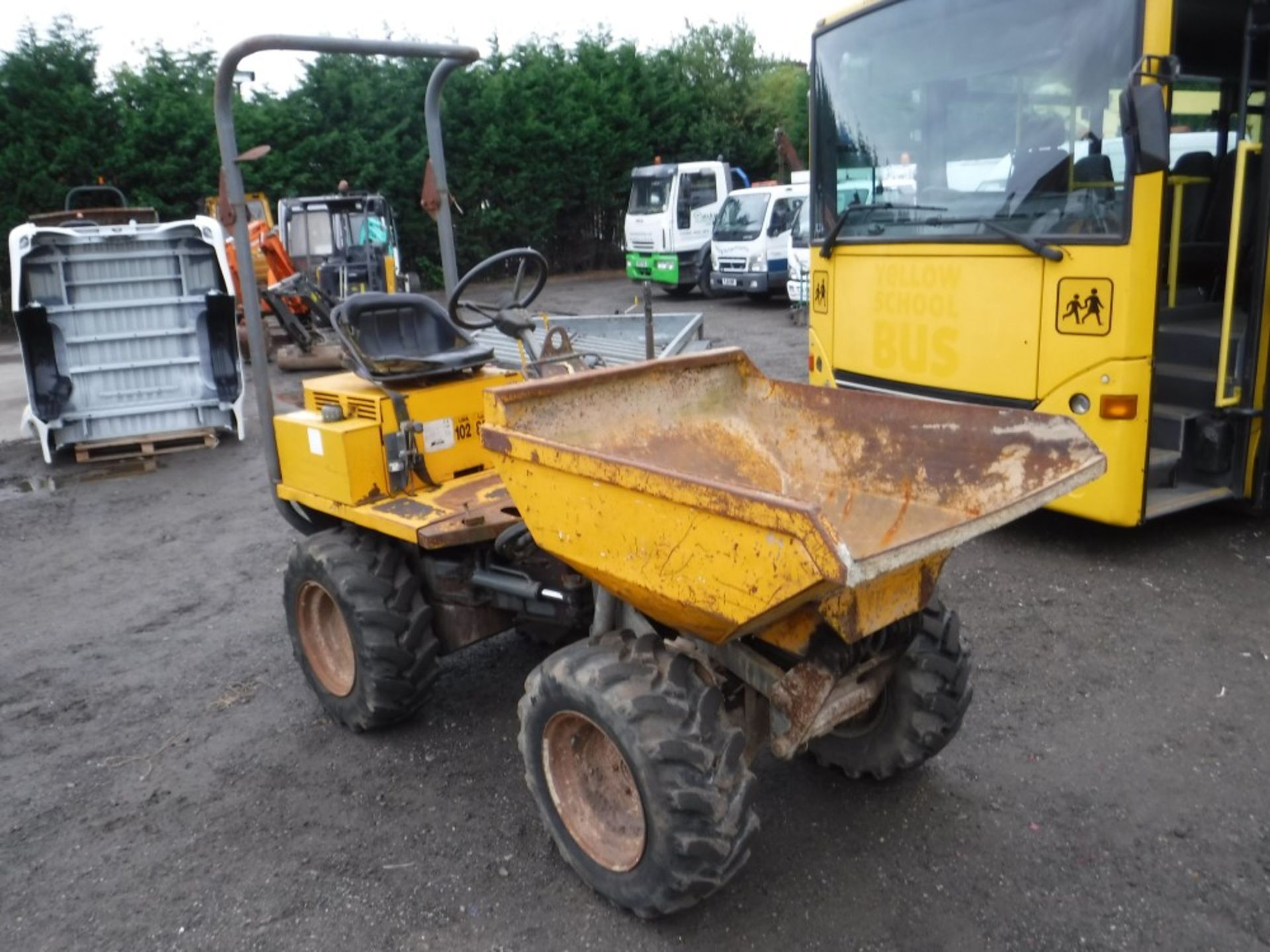 2000 LIFTON 4 X 4 HIGH TIP DUMPER, 1191 HOURS [+ VAT]