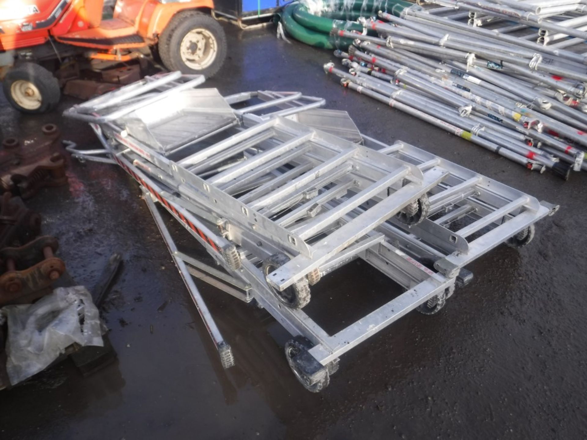 TELESCOPIC PLATFORM, 3 STEPLADDERS & SAFETY GUARD RAIL [NO VAT]