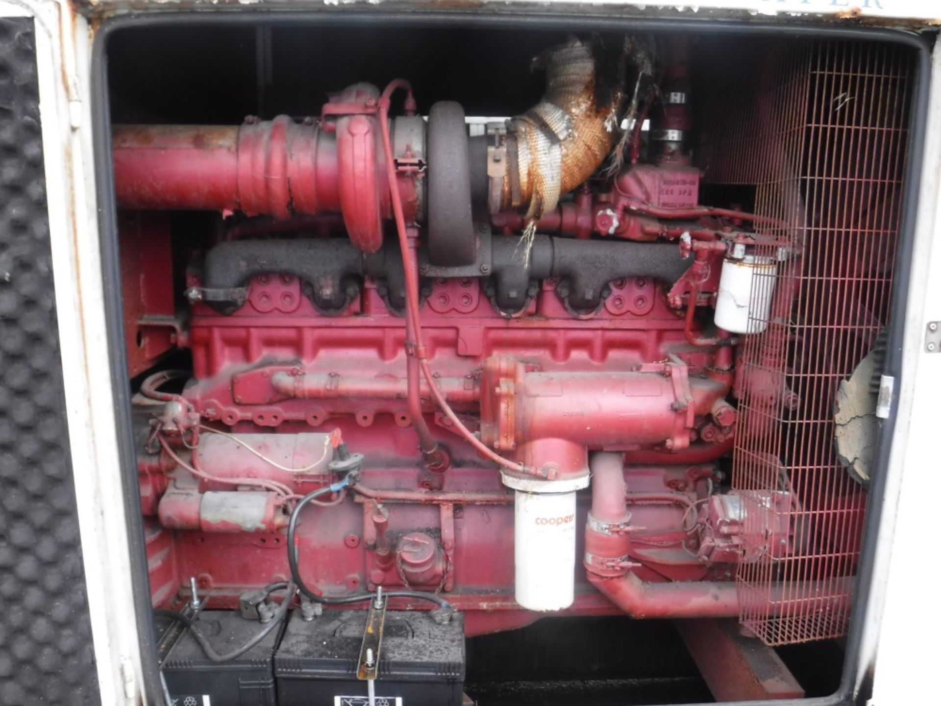 MARLEC 150 KVA 400 AMP GENERATOR WITH CUMMINS 4 LITRE BIG CAM ENGINE [+ VAT] - Image 4 of 8