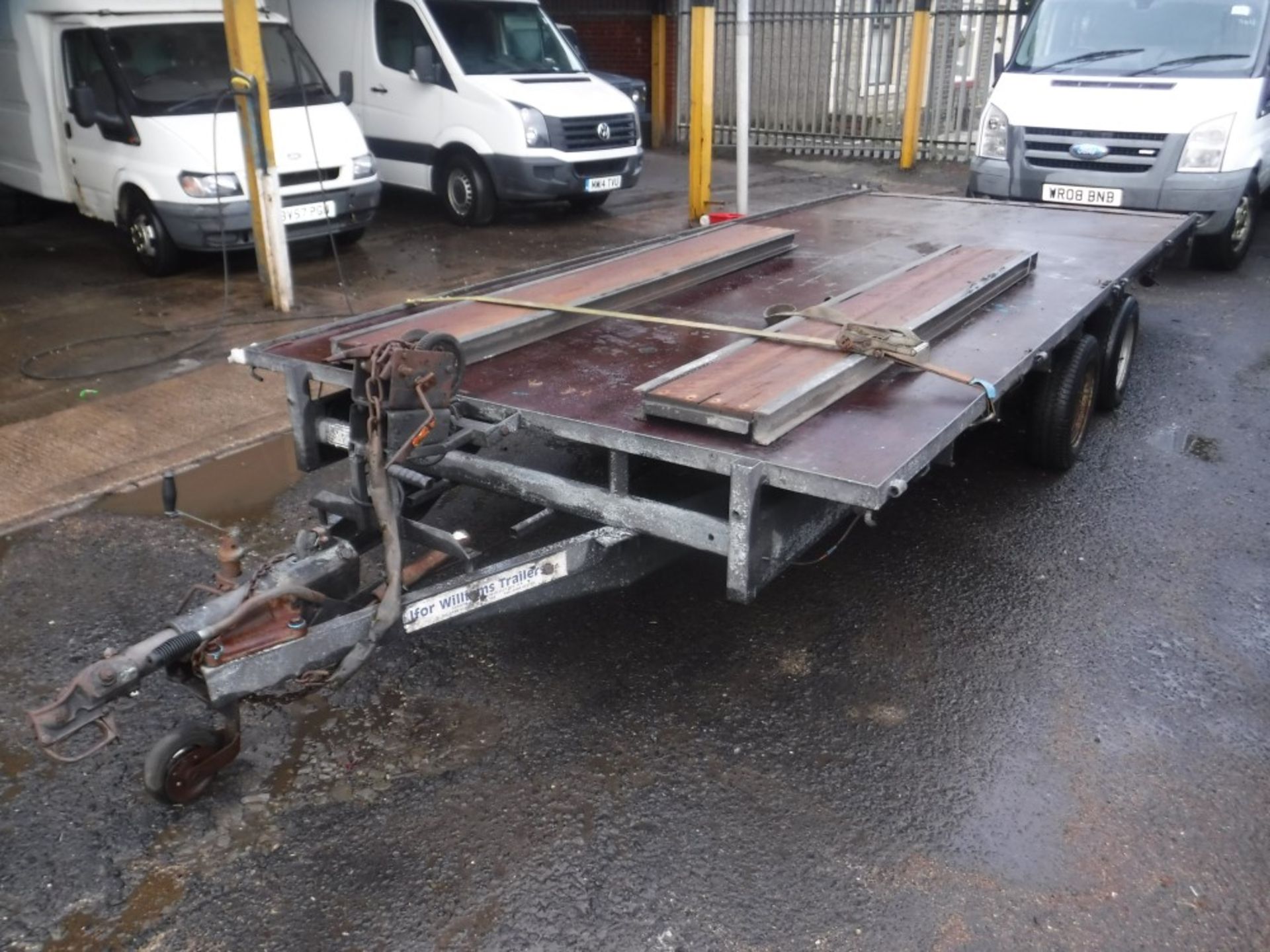 IFOR WILLIAMS FLAT BED TRAILER C/W RAMPS [NO VAT]