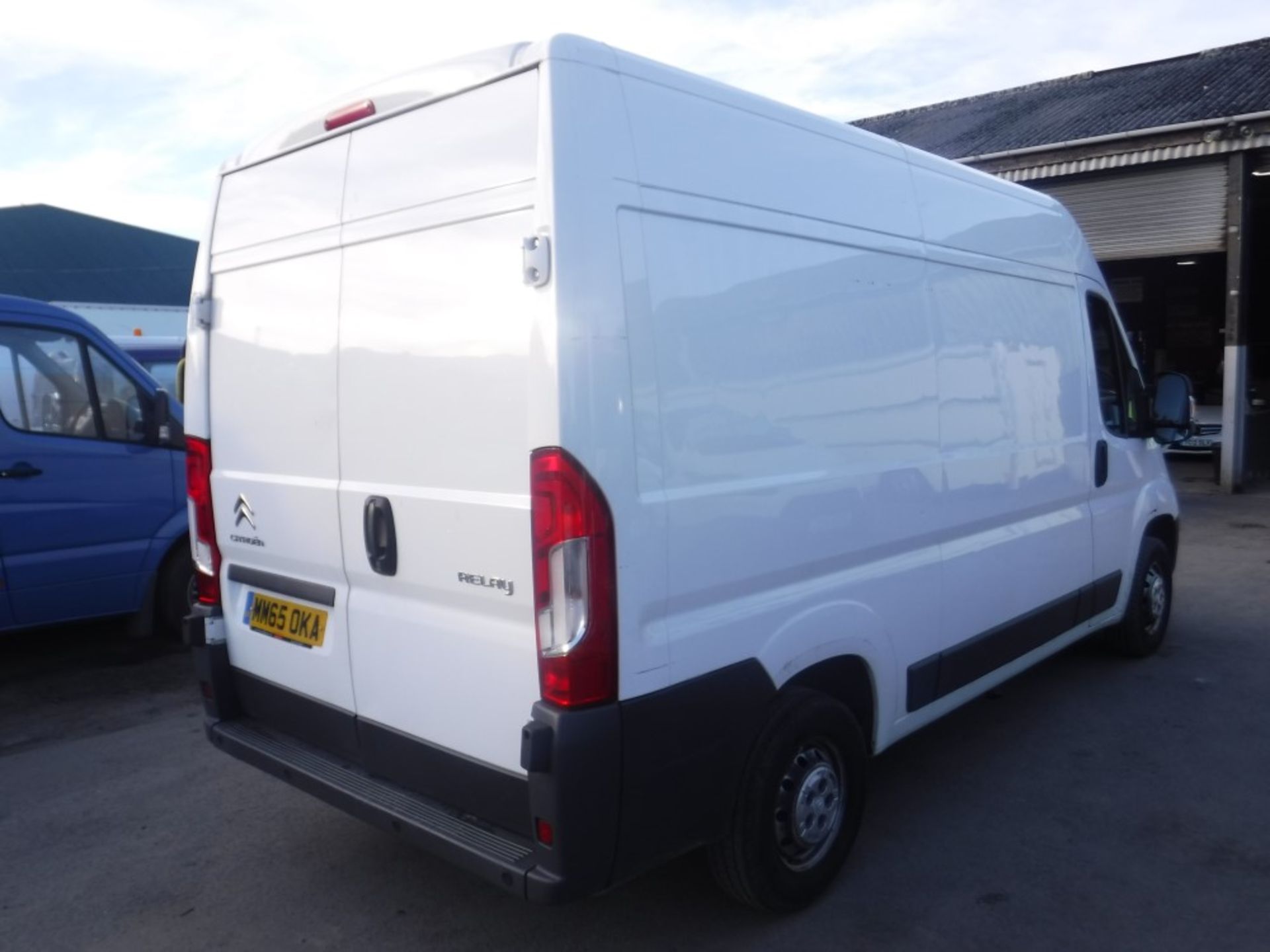 65 reg CITROEN RELAY 35 ENTERPRISE HDI, 1ST REG 11/15, TEST 09/19, 115521M, V5 HERE [+ VAT] - Image 4 of 5