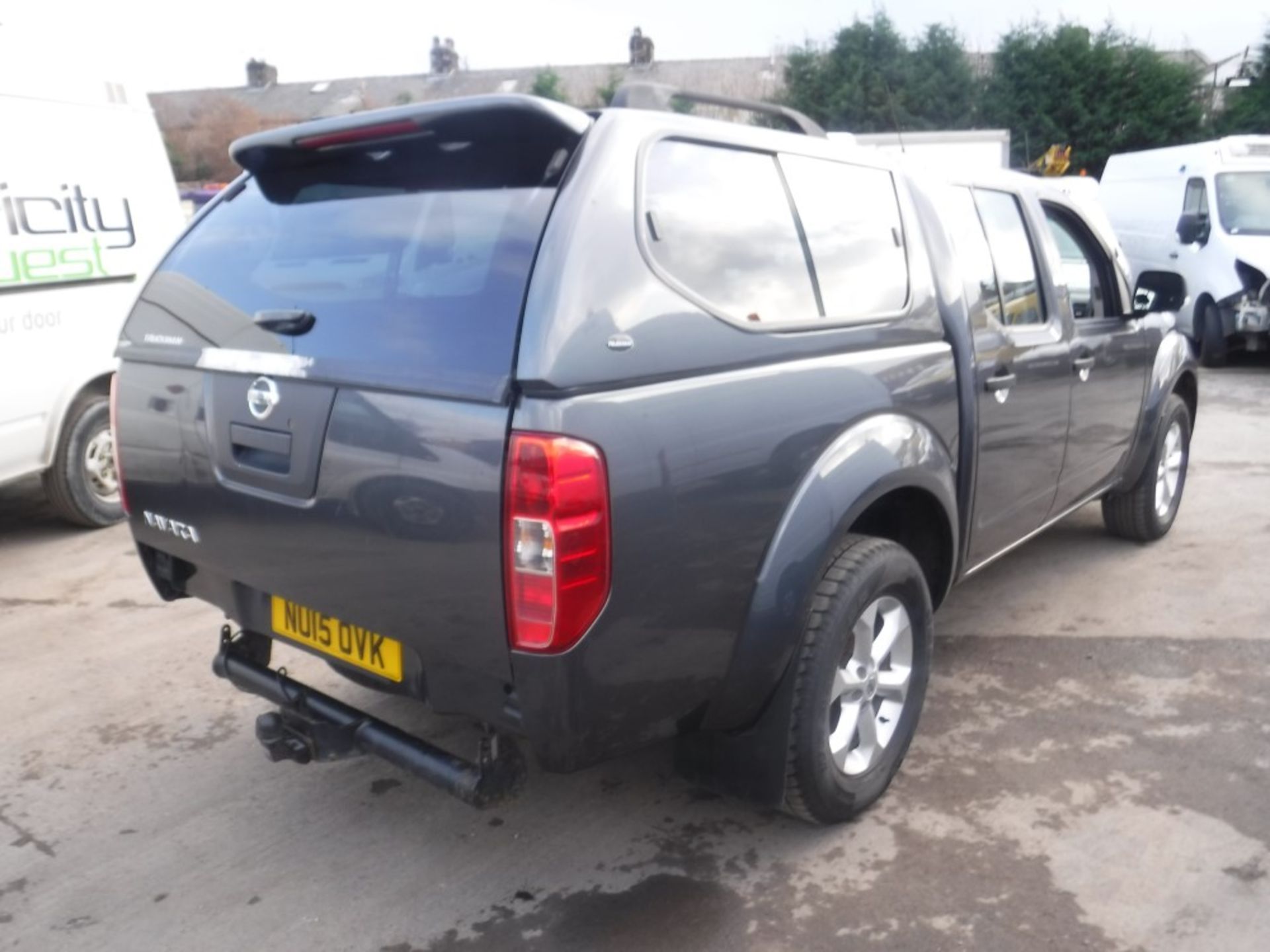 15 reg NISSAN NAVARA VISIA DCI PICKUP, 1ST REG 05/15, TEST 05/19, 122148M WARRANTED, V5 HERE, 1 - Bild 4 aus 5