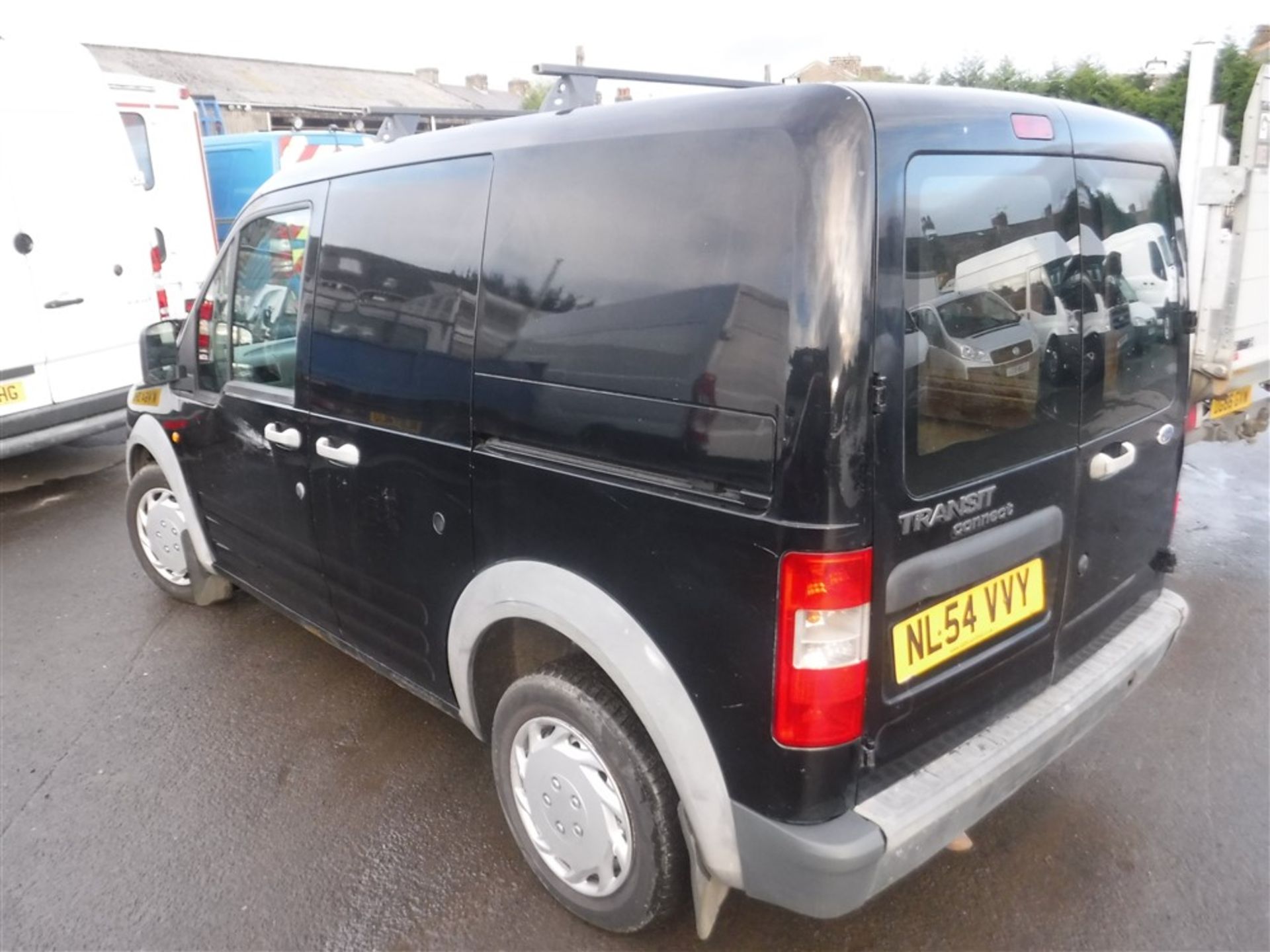 54 reg FORD TRANSIT CONNECT 200D SWB, 1ST REG 09/04, TEST 06/19, 105125M NOT WARRANTED, V5 HERE, 2 - Image 3 of 6