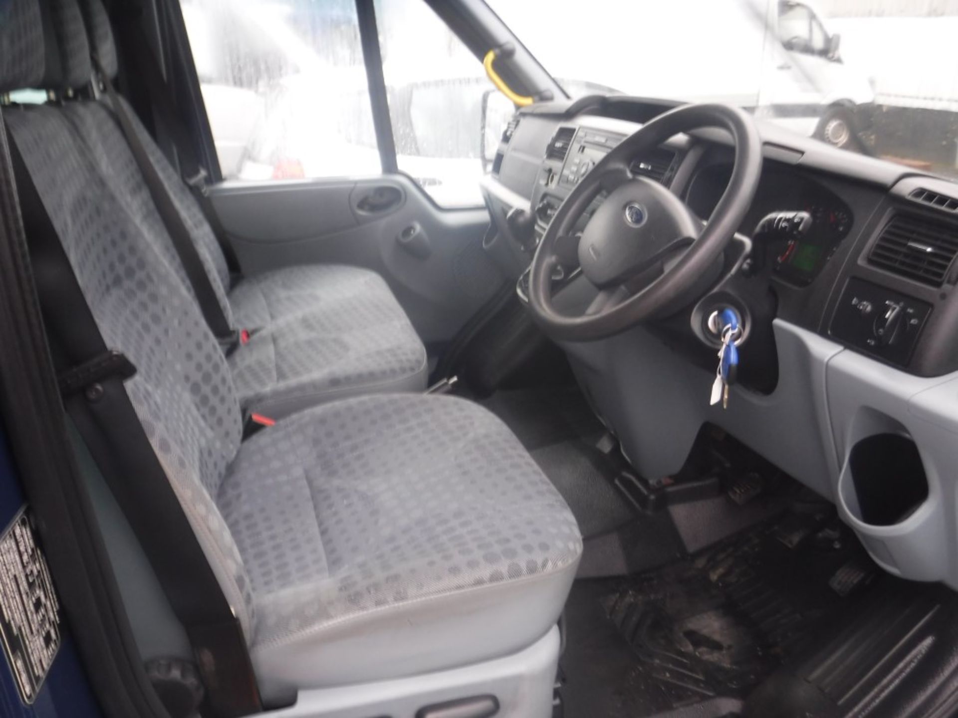 13 reg FORD TRANSIT 135 T430 RWD 17 SEAT MINIBUS, 1ST REG 03/13, TEST 03/19, 80103M WARRANTED, V5 - Image 6 of 6