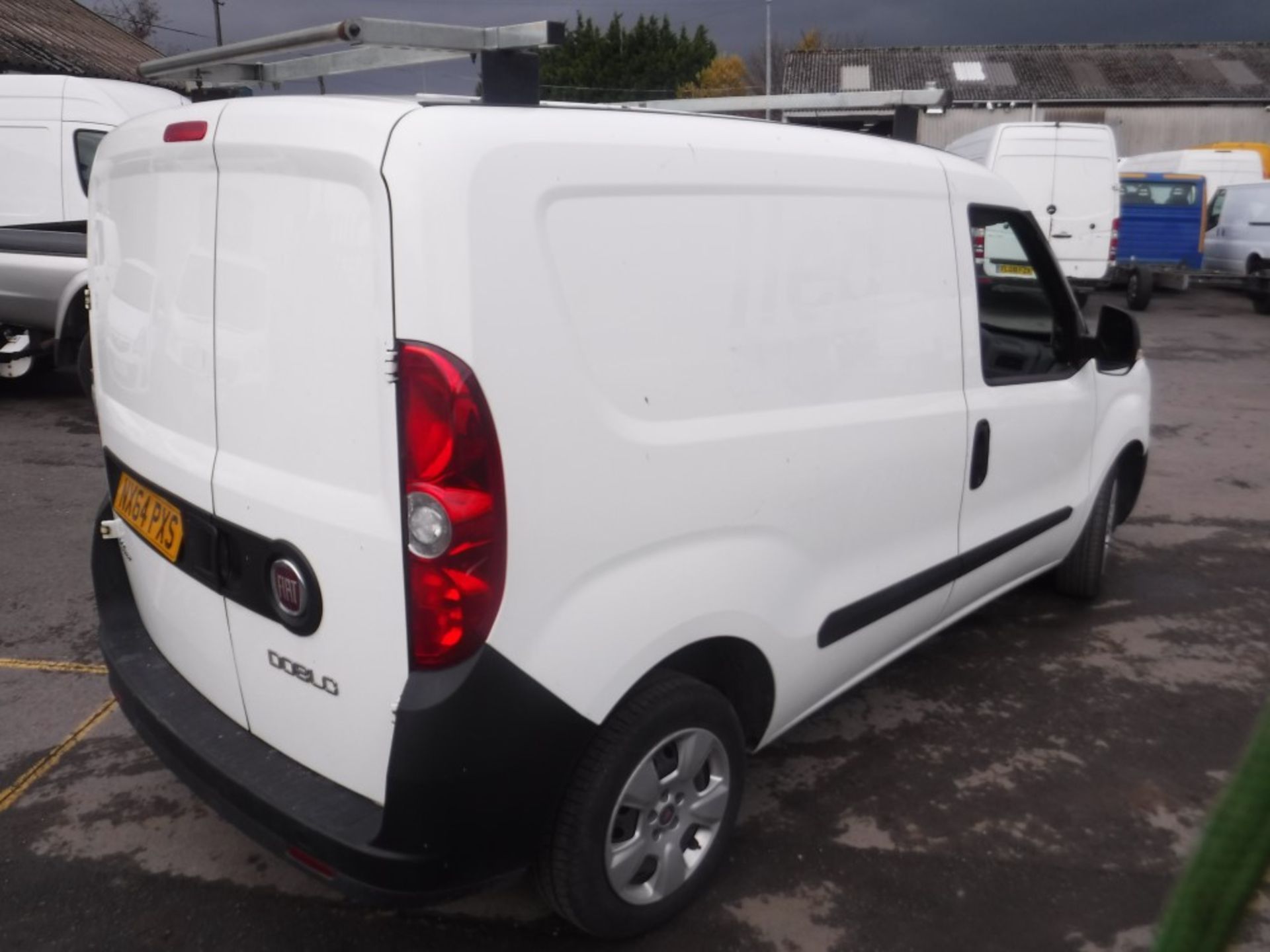 64 reg FIAT DOBLO 16V MULTIJET VAN, 1ST REG 12/14, TEST 12/18, 127835M NOT WARRANTED, V5 HERE, 1 - Bild 4 aus 6