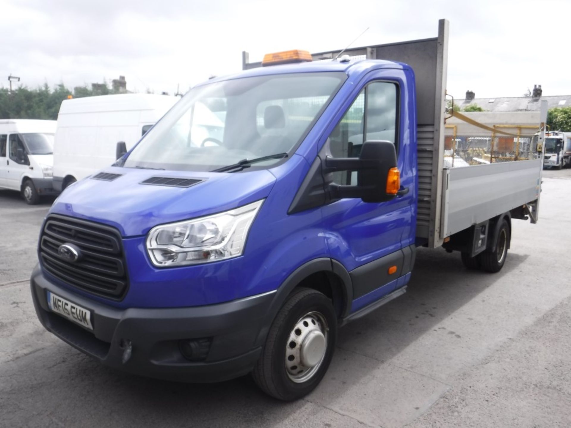 15 reg FORD TRANSIT 350 DROPSIDE, 1ST REG 04/15, TEST 04/19, 111388M WARRANTED, V5 HERE, 1 OWNER - Image 2 of 5