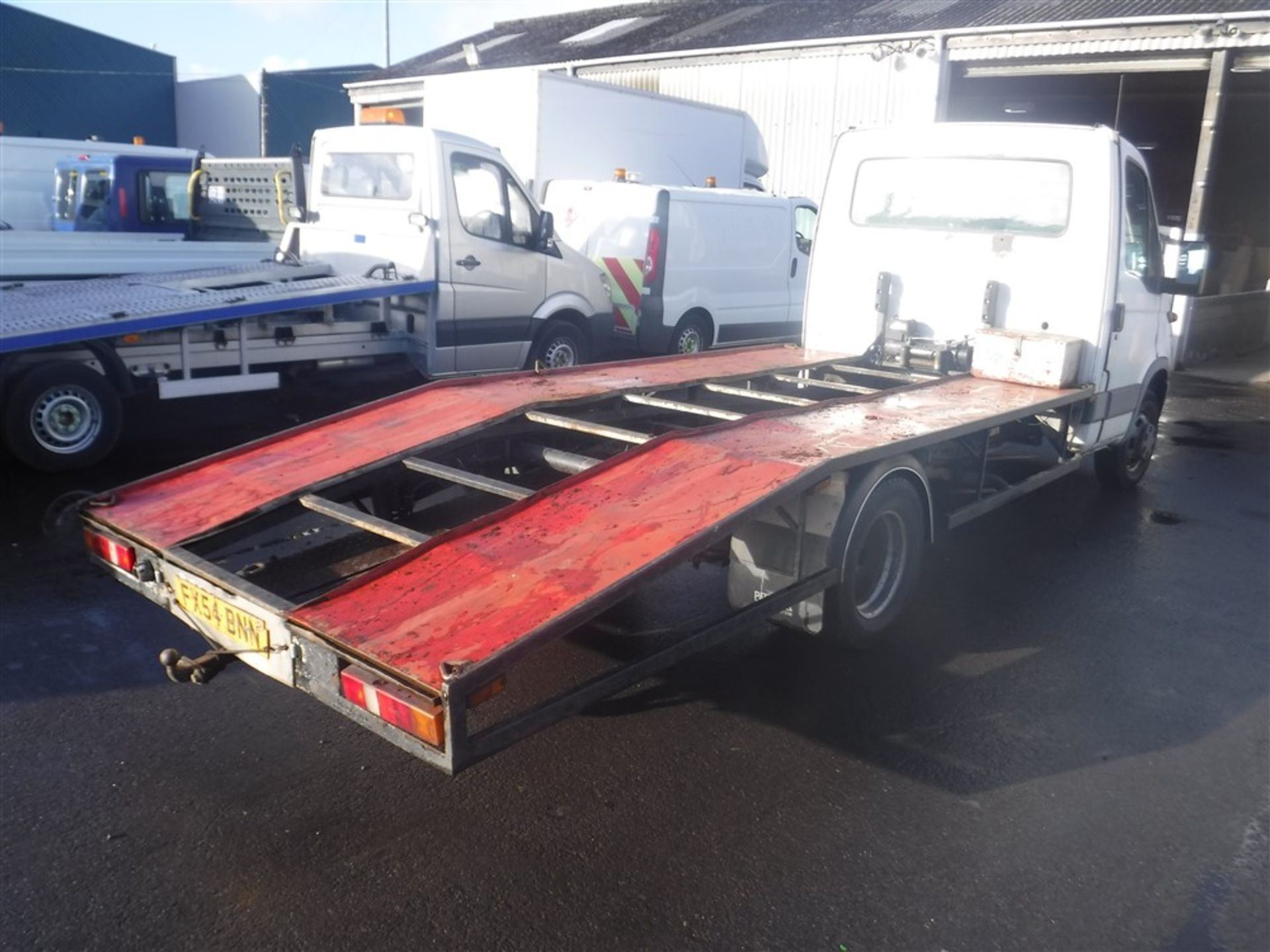 54 reg IVECO 45C15 RECOVERY TRUCK, 1ST REG 10/04, 512965KM, V5 HERE, 2 FORMER KEEPERS [NO VAT] - Image 4 of 5