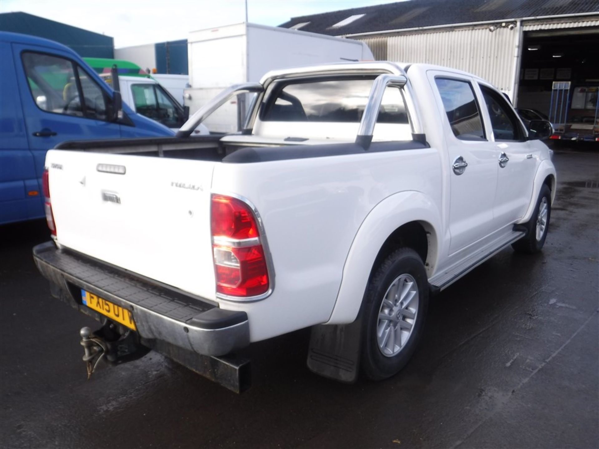 15 reg TOYOTA HI-LUX ICON D-4D 4 X 4, 1ST REG 04/15, TEST 03/19, 112912M WARRANTED, V5 HERE, 1 OWNER - Bild 4 aus 5