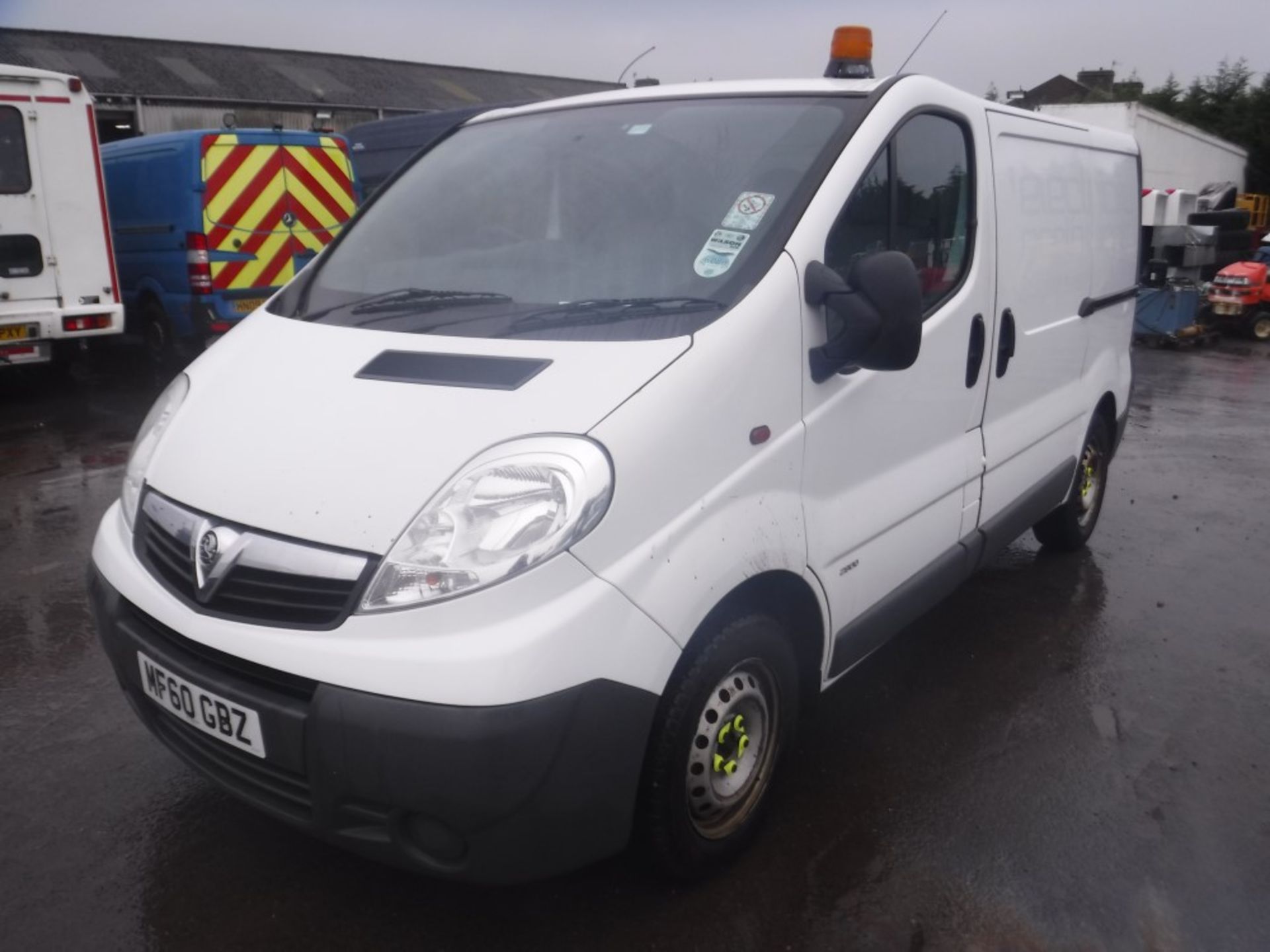 60 reg VAUXHALL VIVARO 2900 CDTI SWB (DIRECT ELECTRICITY NW) 1ST REG 09/10, TEST 09/19, 156866M, - Image 2 of 5